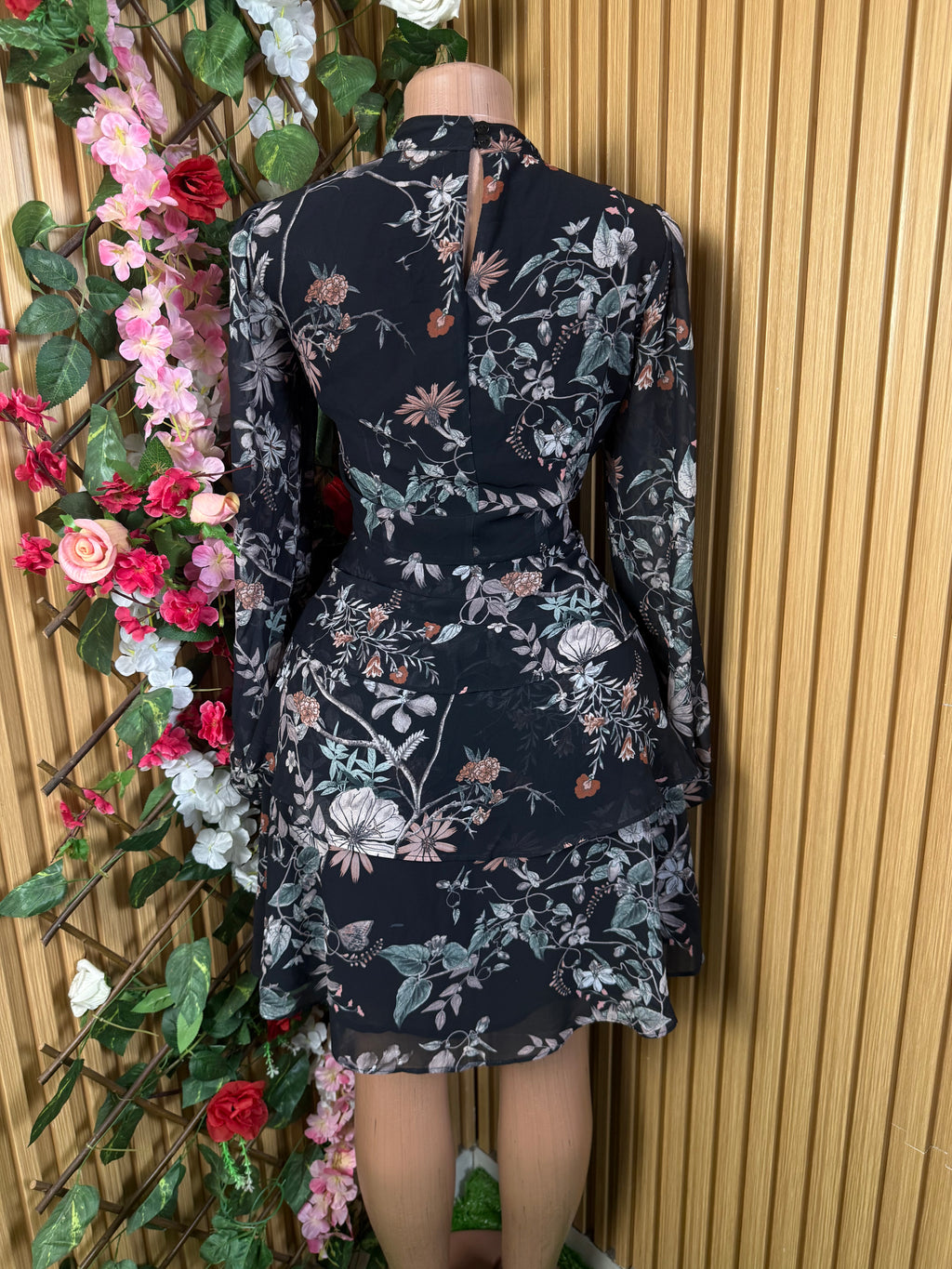 Robe droite élegante manches longues - Perluna Store