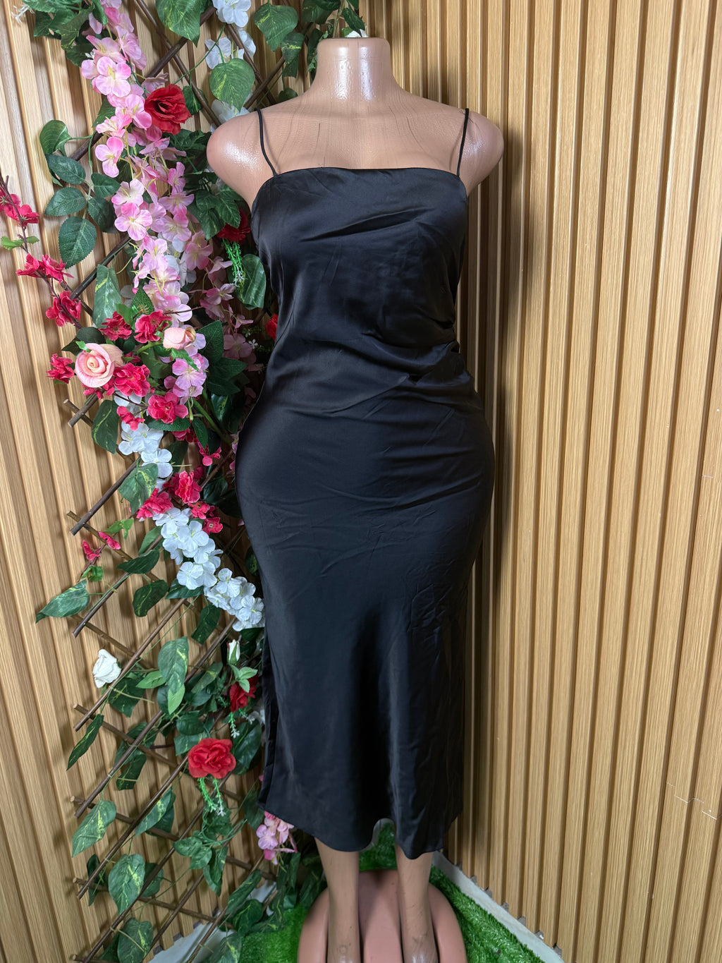 Robe moulante longue à fines bretelles - Perluna Store