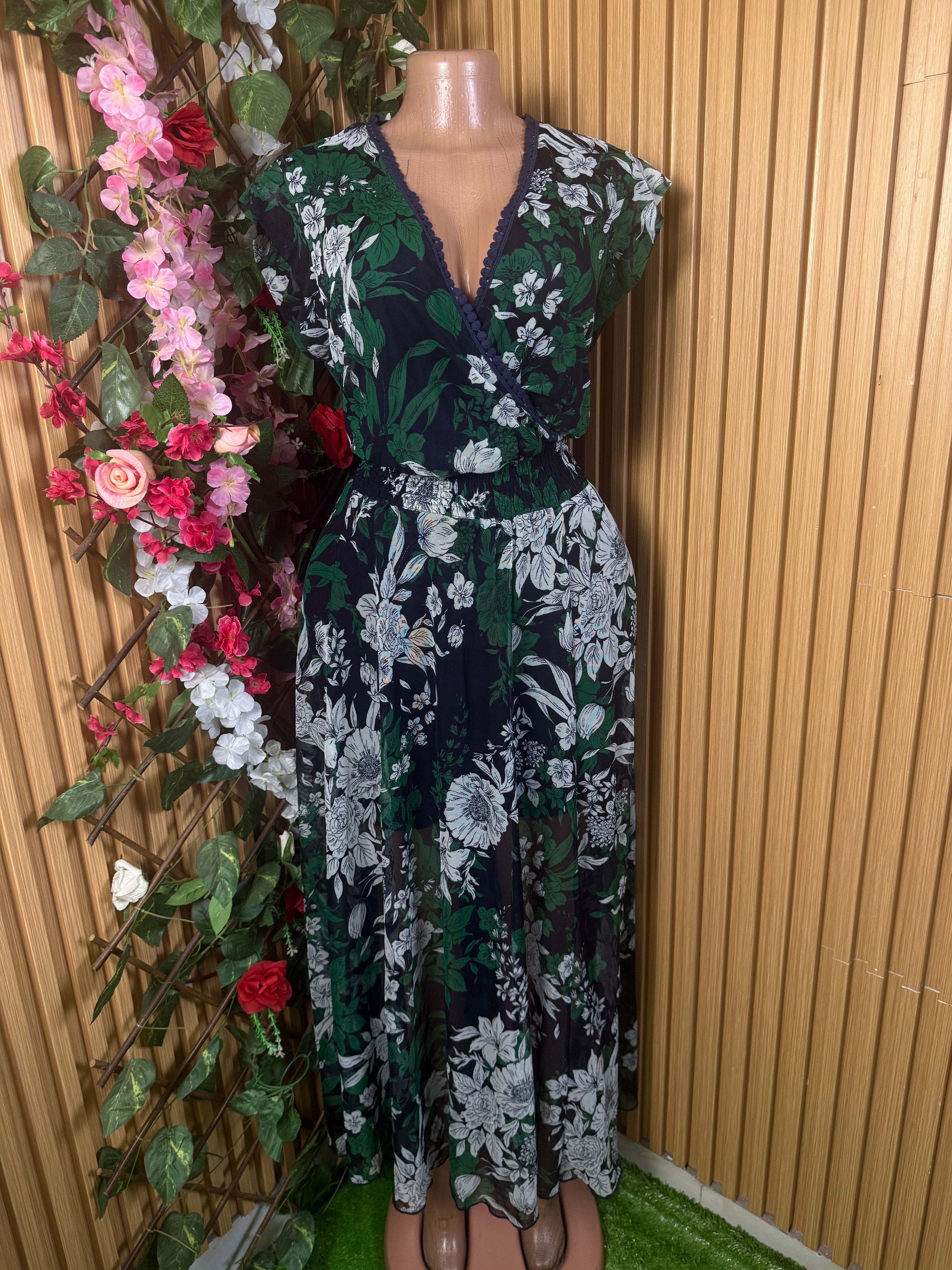Robe évasée longue sans manches col-V - Perluna Store