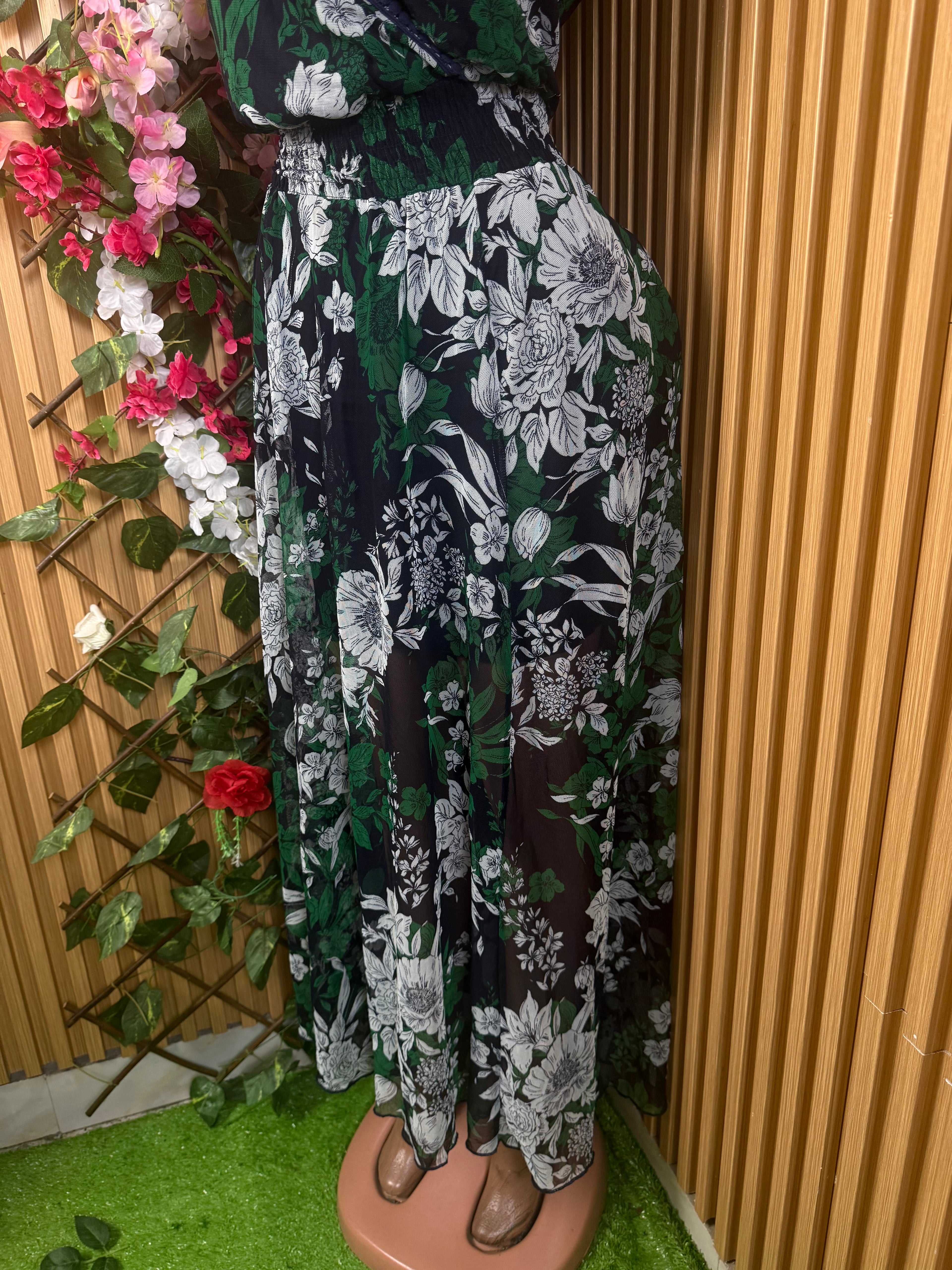 Robe évasée longue sans manches col-V - Perluna Store