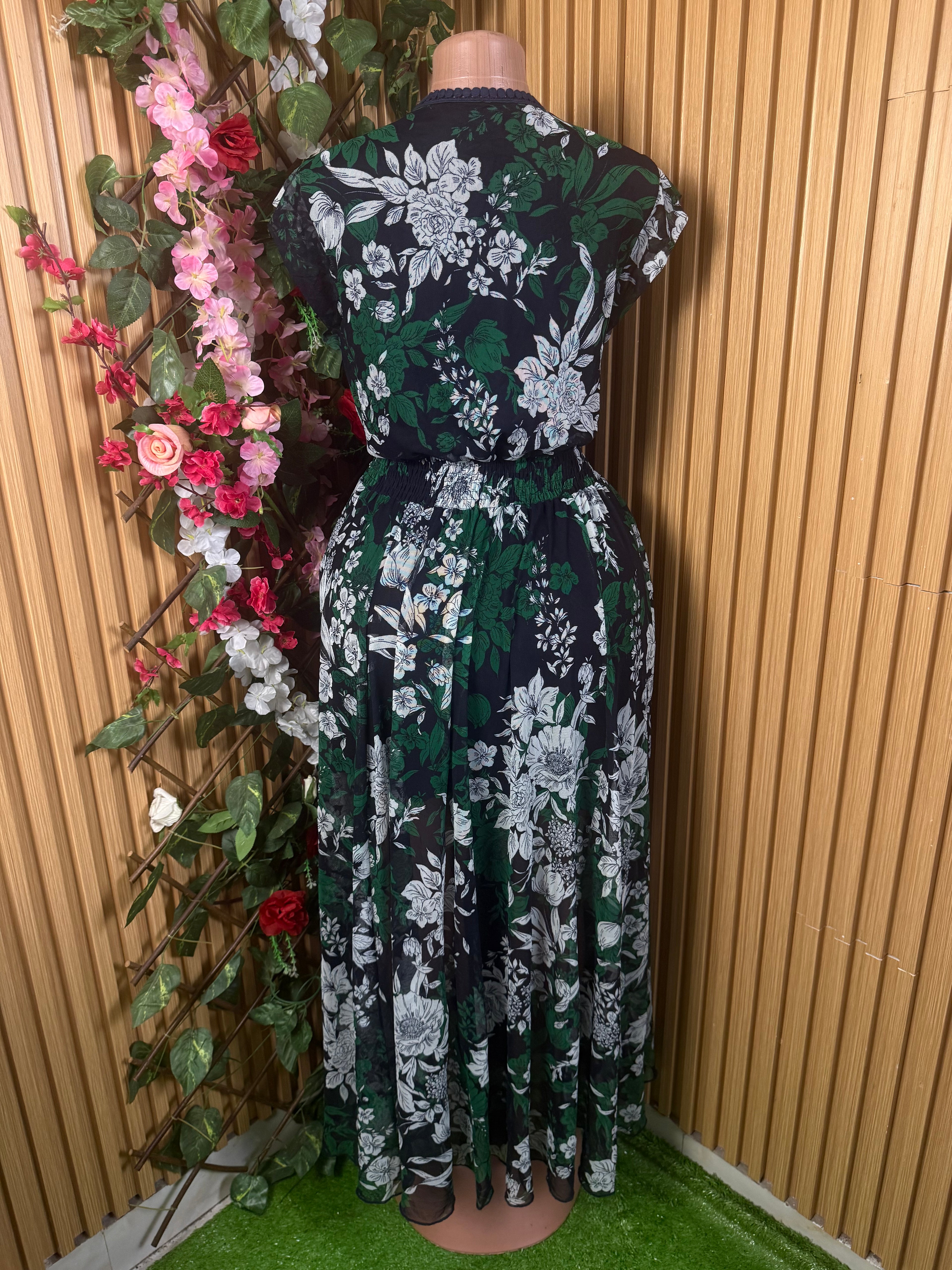 Robe évasée longue sans manches col-V - Perluna Store