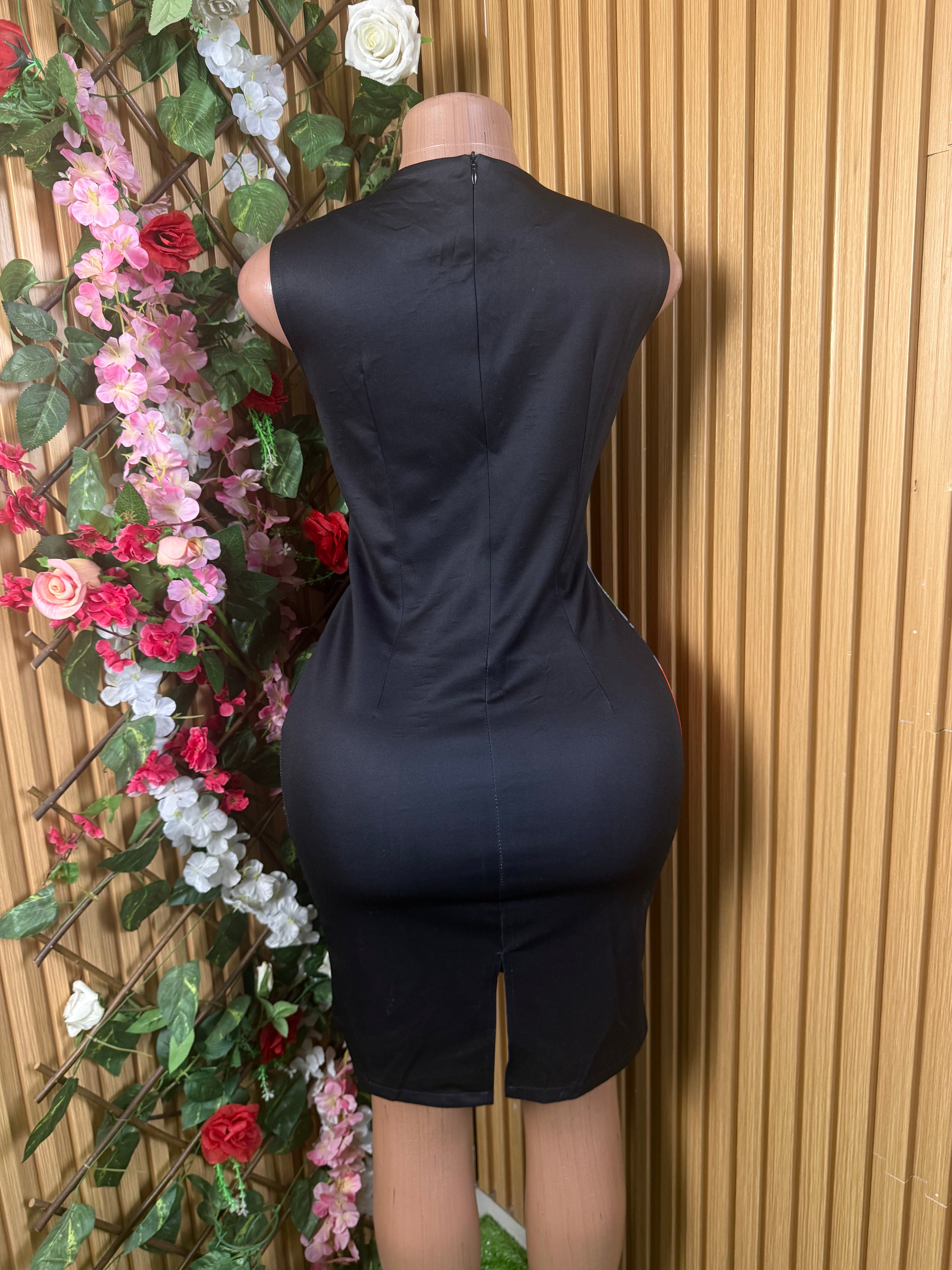 Robe moulante slim sans manches drapée - Perluna Store