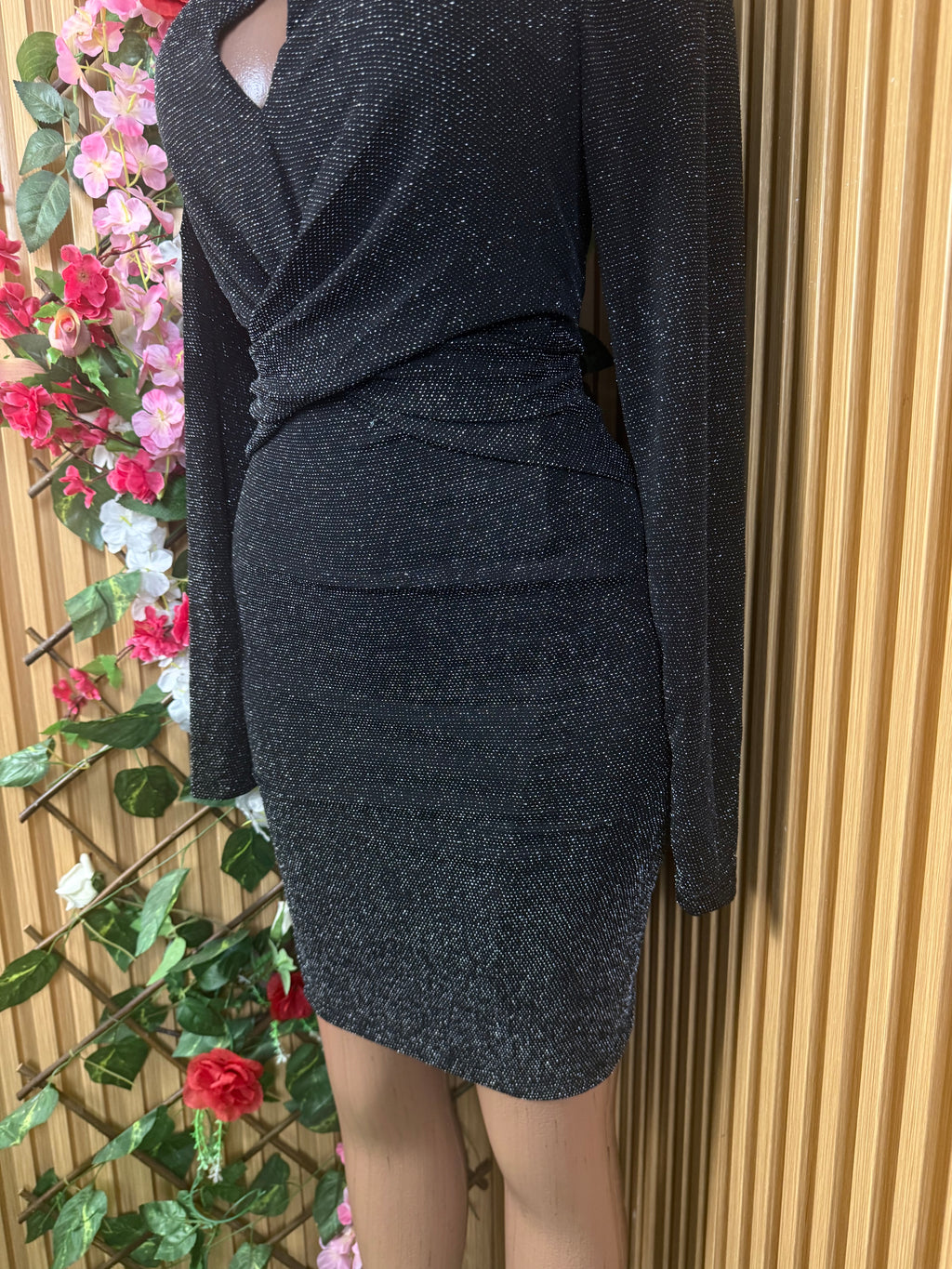 Robe moulante manches longues dénudée - Perluna Store