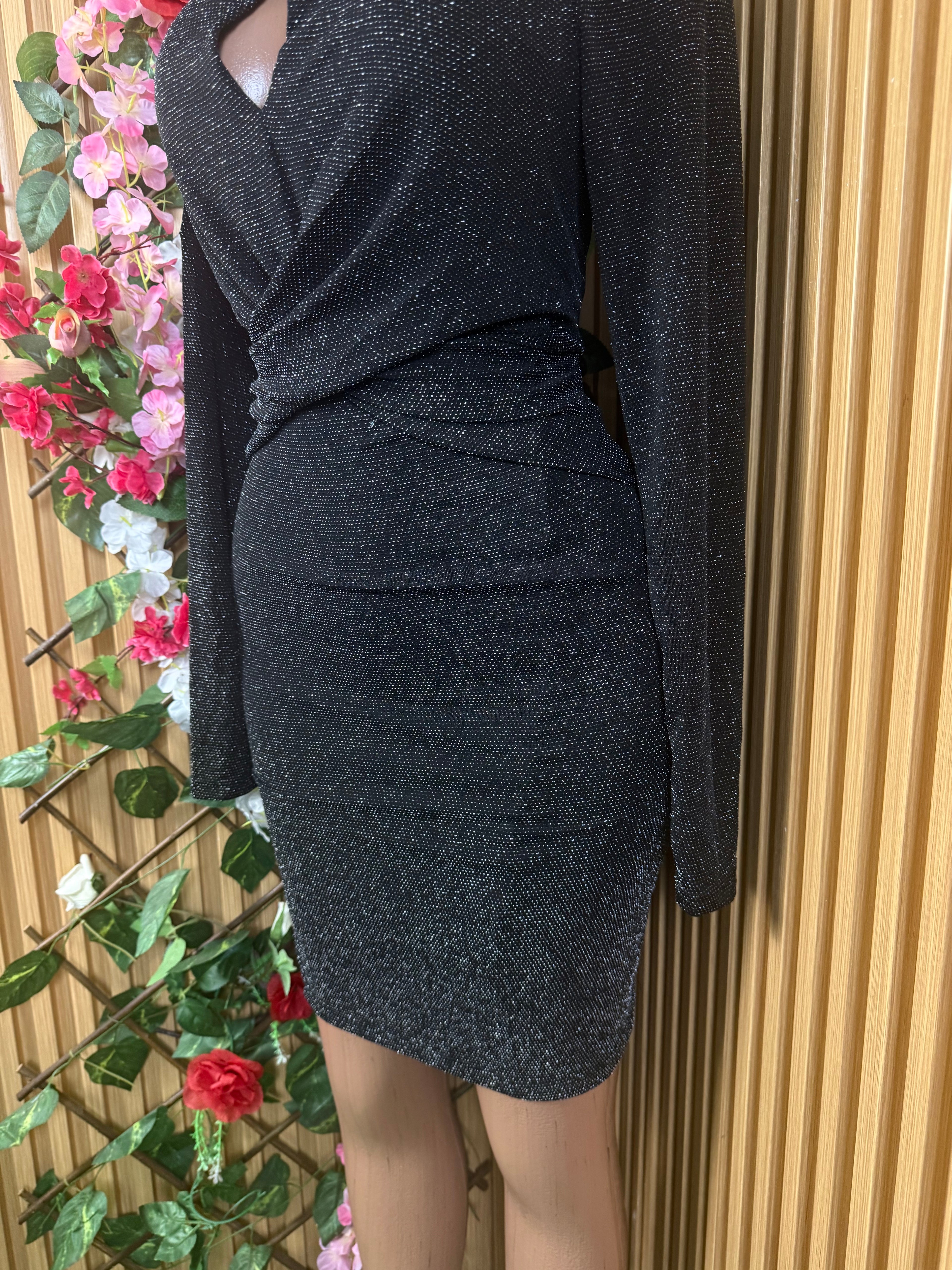 Robe moulante manches longues dénudée - Perluna Store