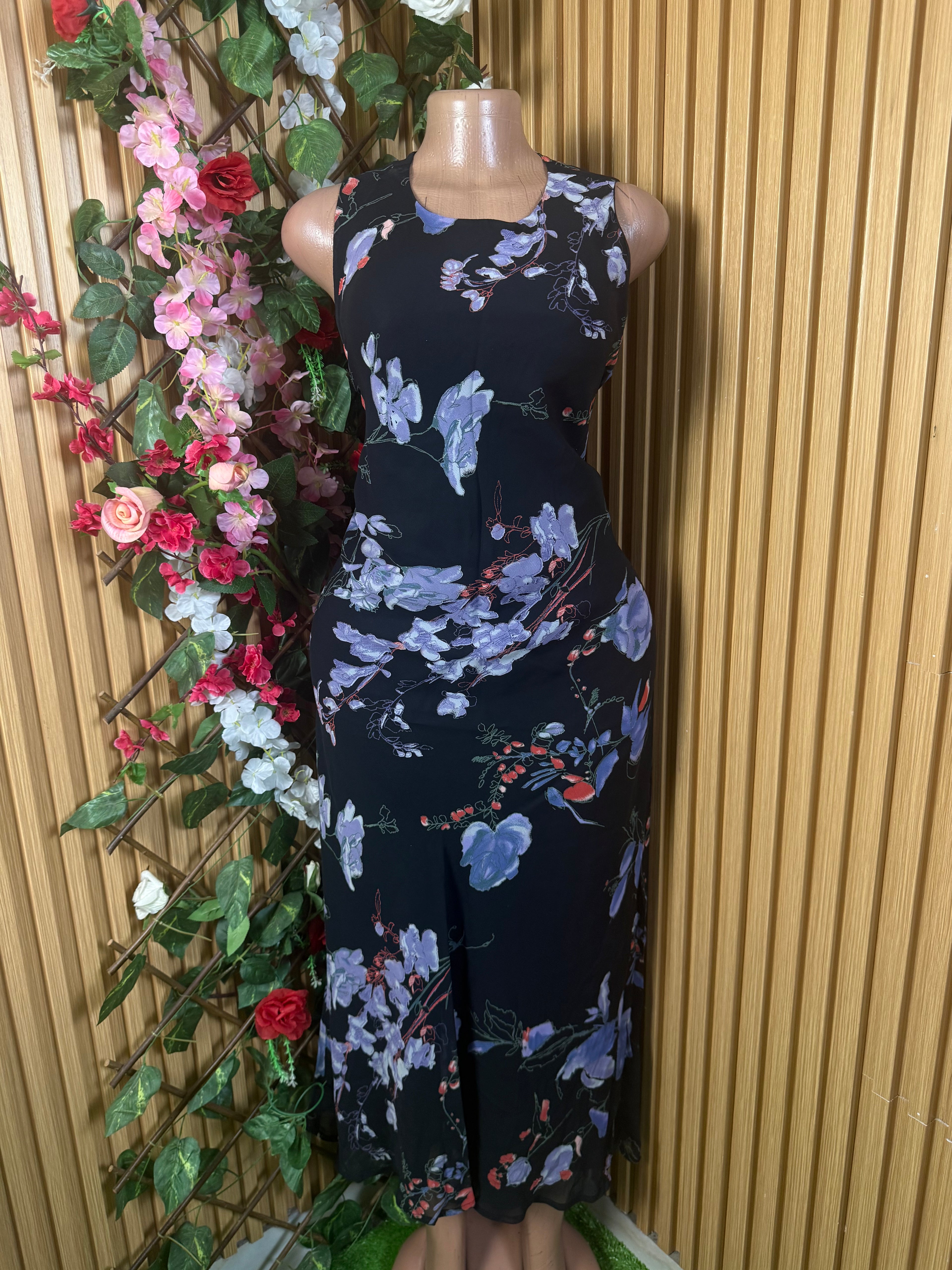 Robe moulante longue sans manches décolletée - Perluna Store