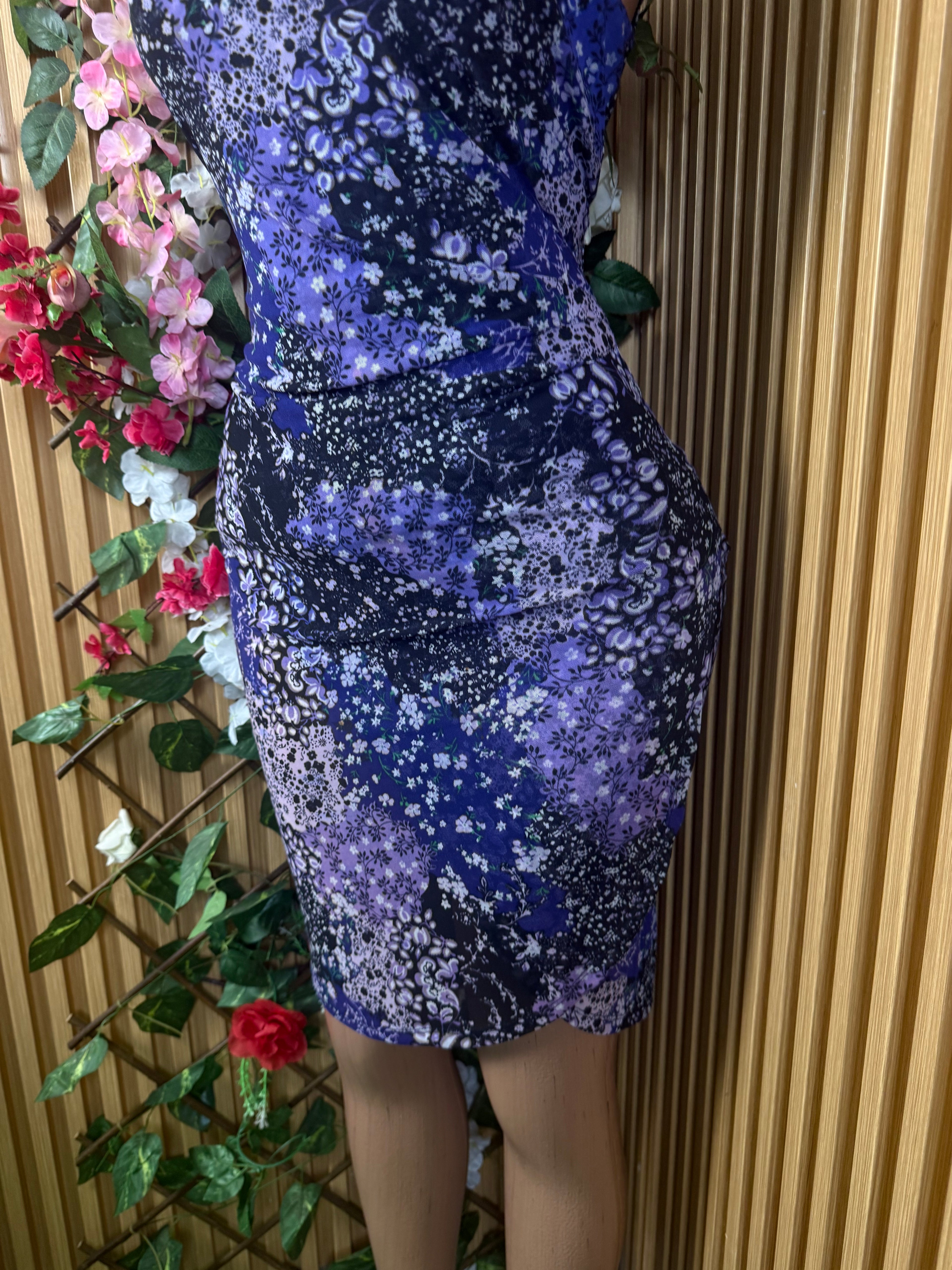 Robe moulante sans manches drapée - Perluna Store