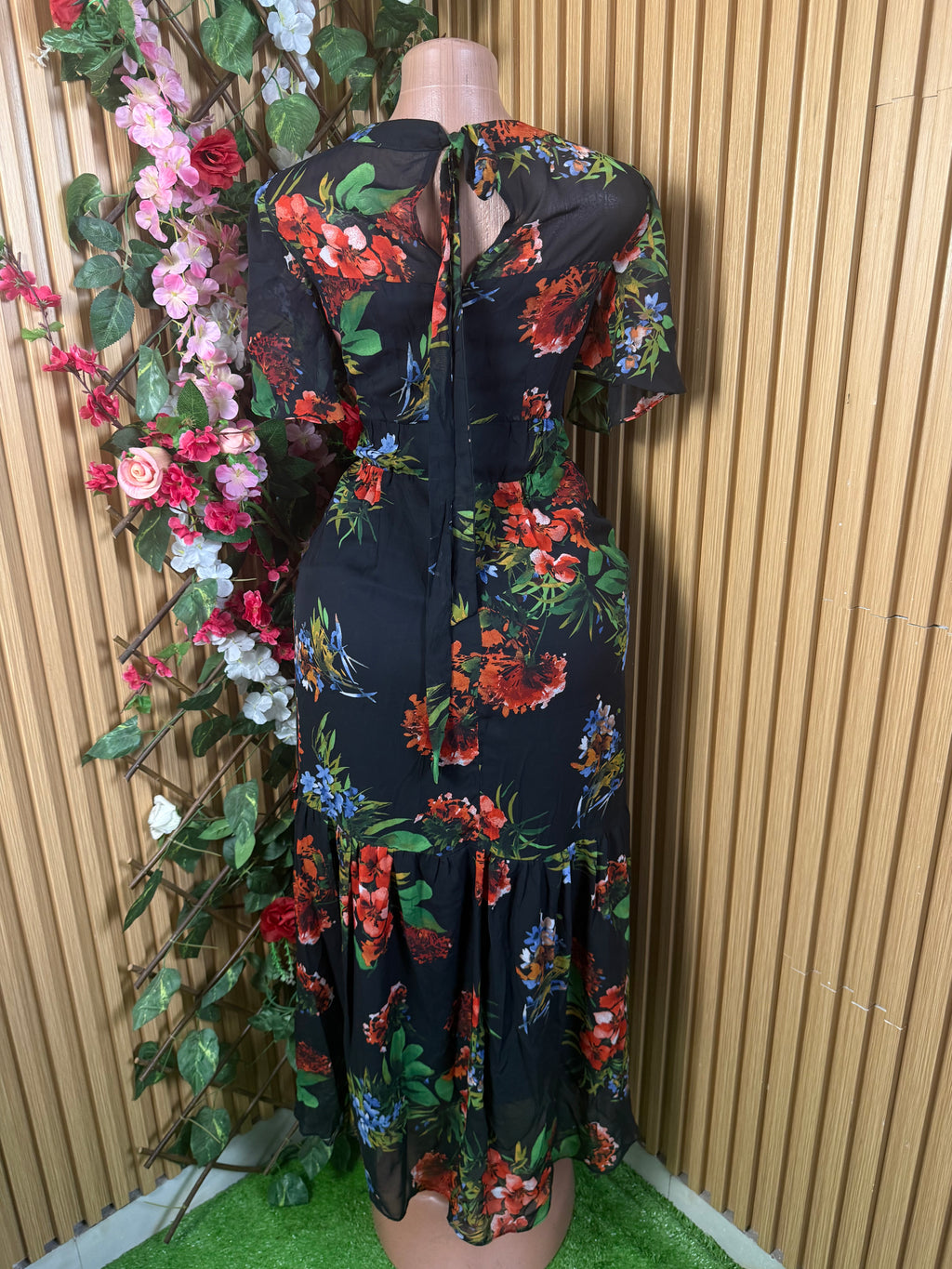 Robe évasée longue manches courtes col V - Perluna Store