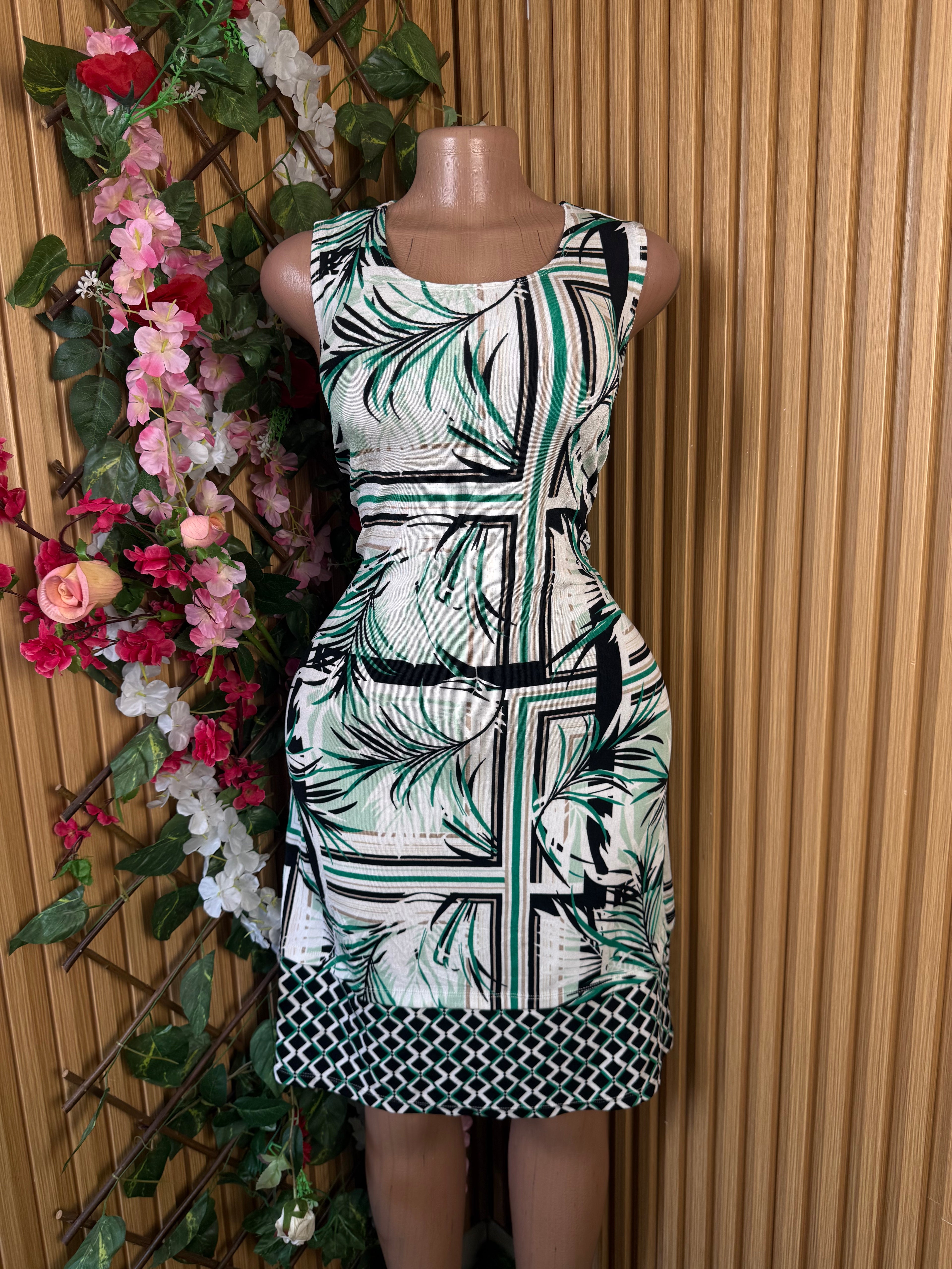 Robe longue élegante sans manches - Perluna Store