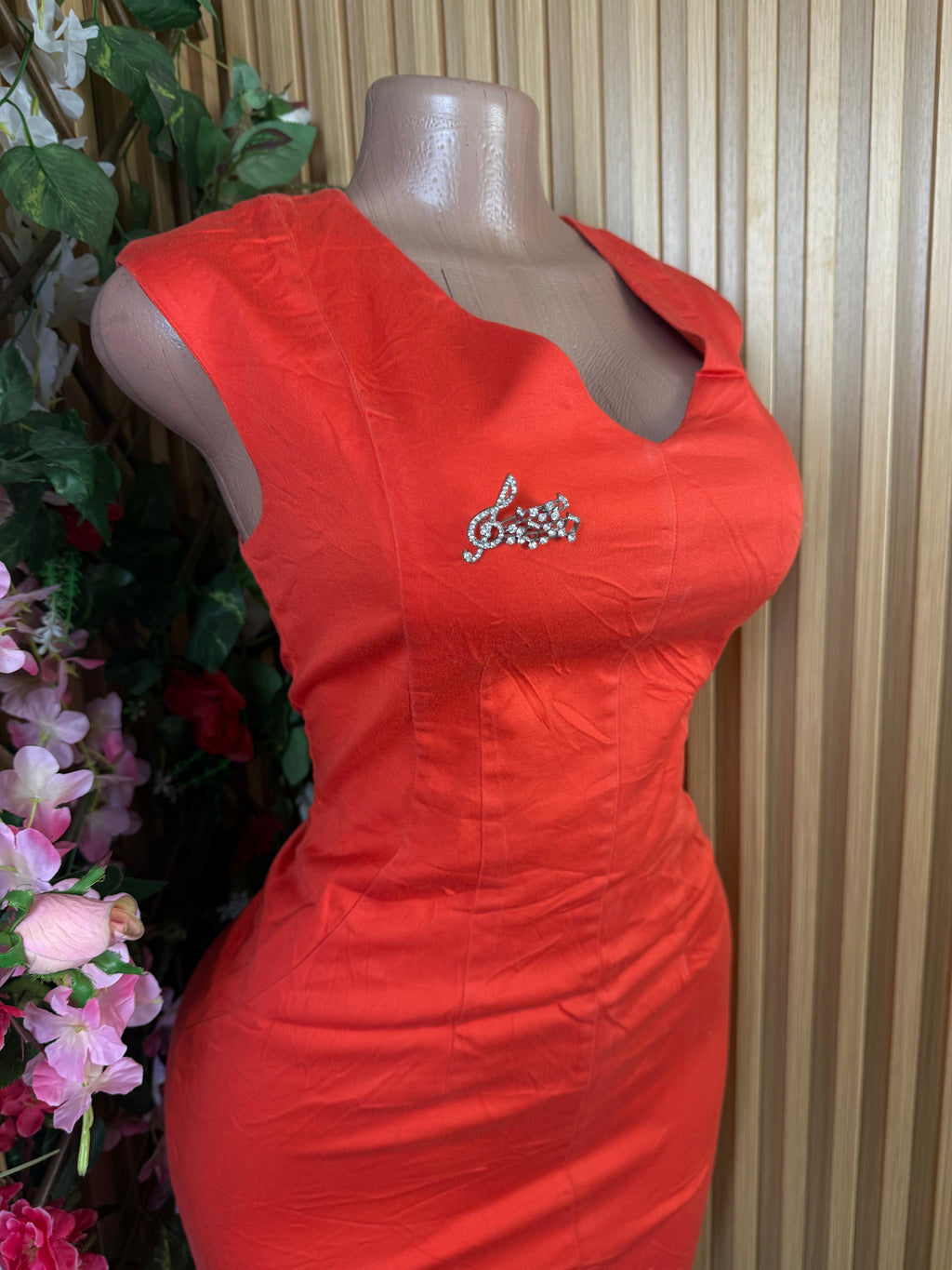 Robe moulante sans manches - Perluna Store