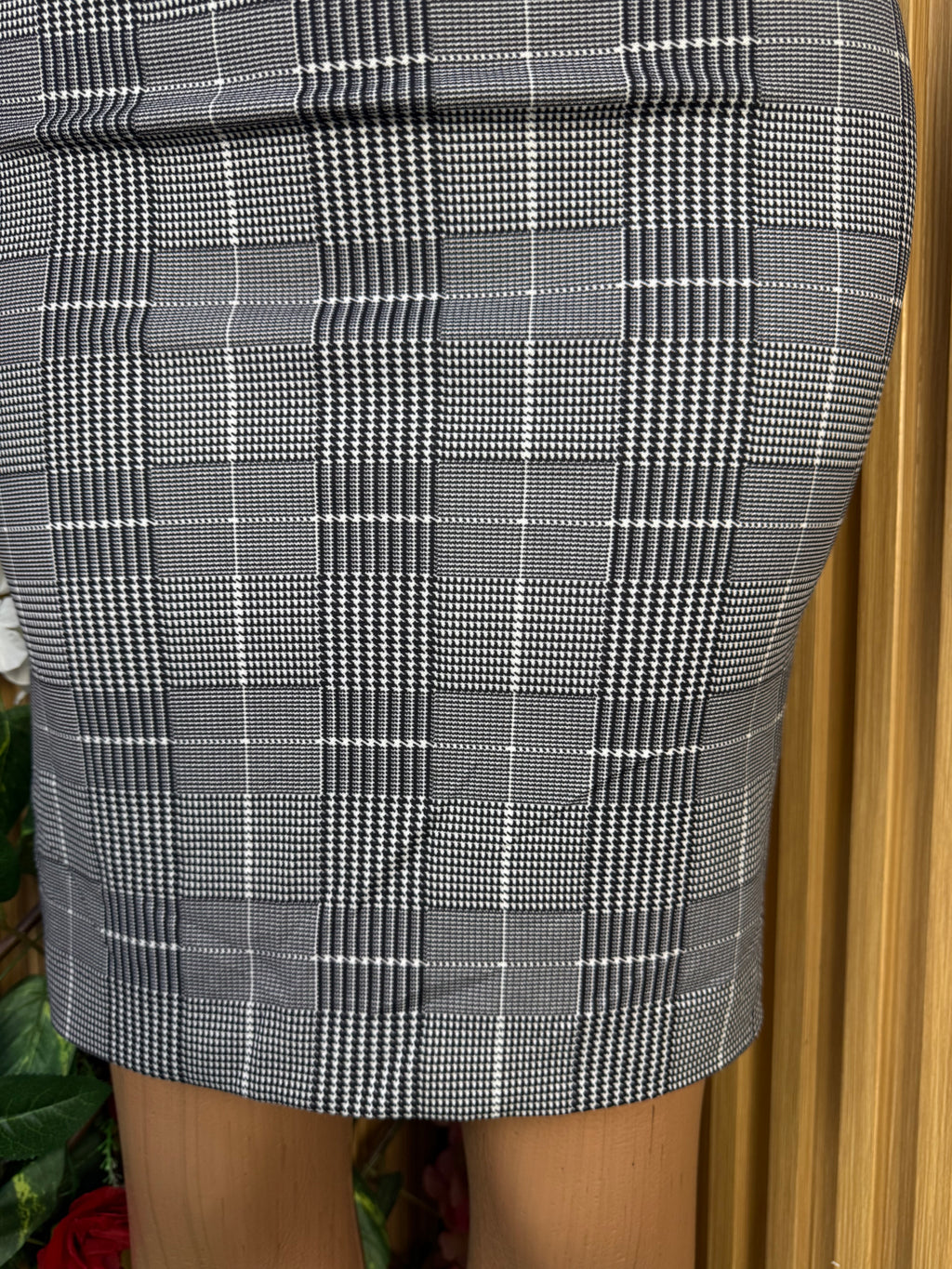 Jupe droite midi plissée de couleur grise - Perluna Store