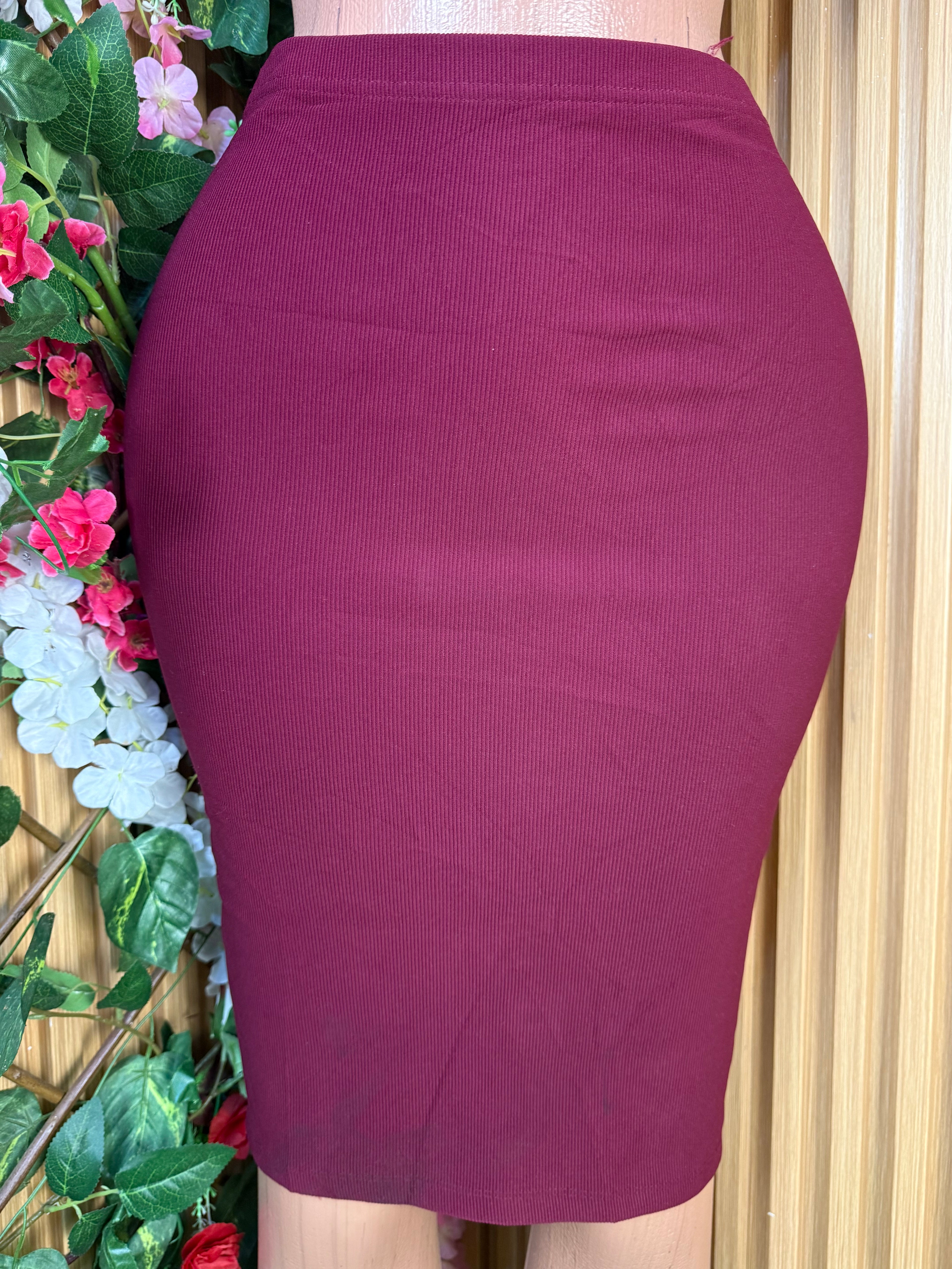 Jupe moulante couleur rose - Perluna Store