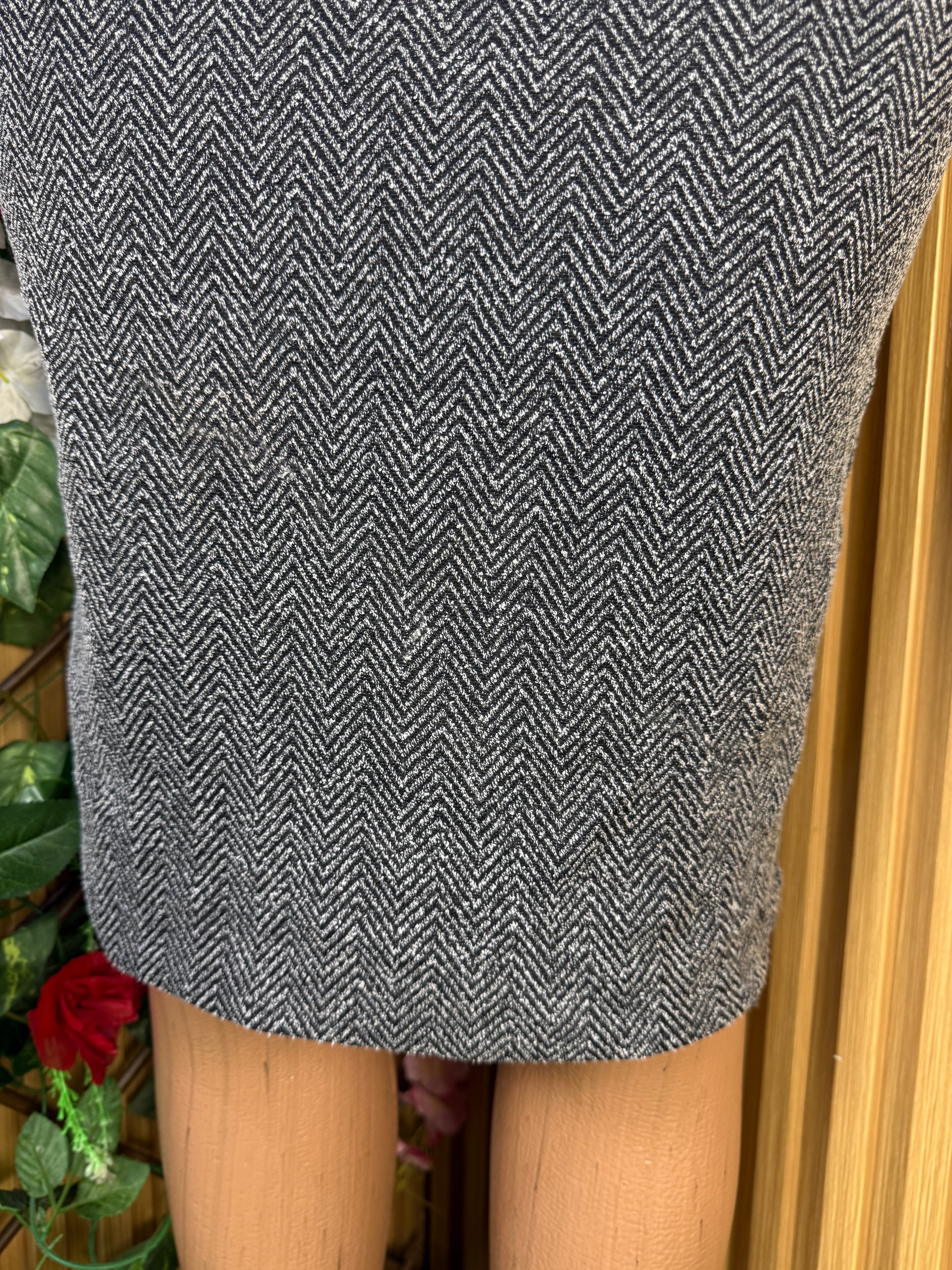 Jupe moulante en soie de couleur grise - Perluna Store