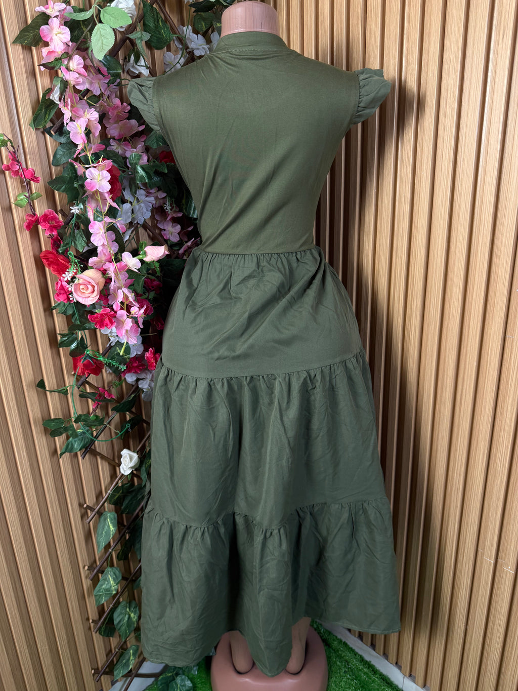 Robe évasée longue sans manches col V - Perluna Store
