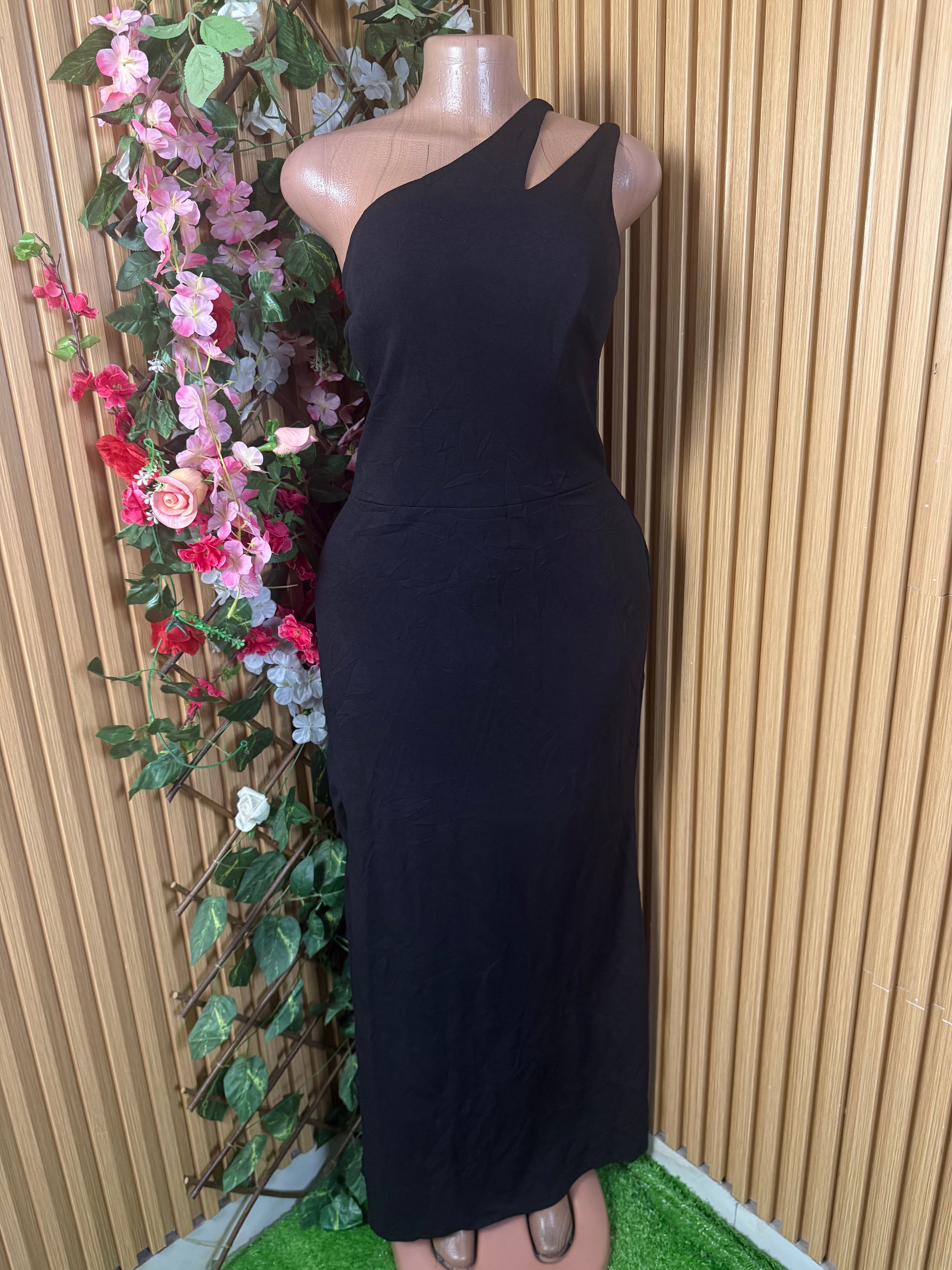 Robe moulante longue slim à une époule - Perluna Store