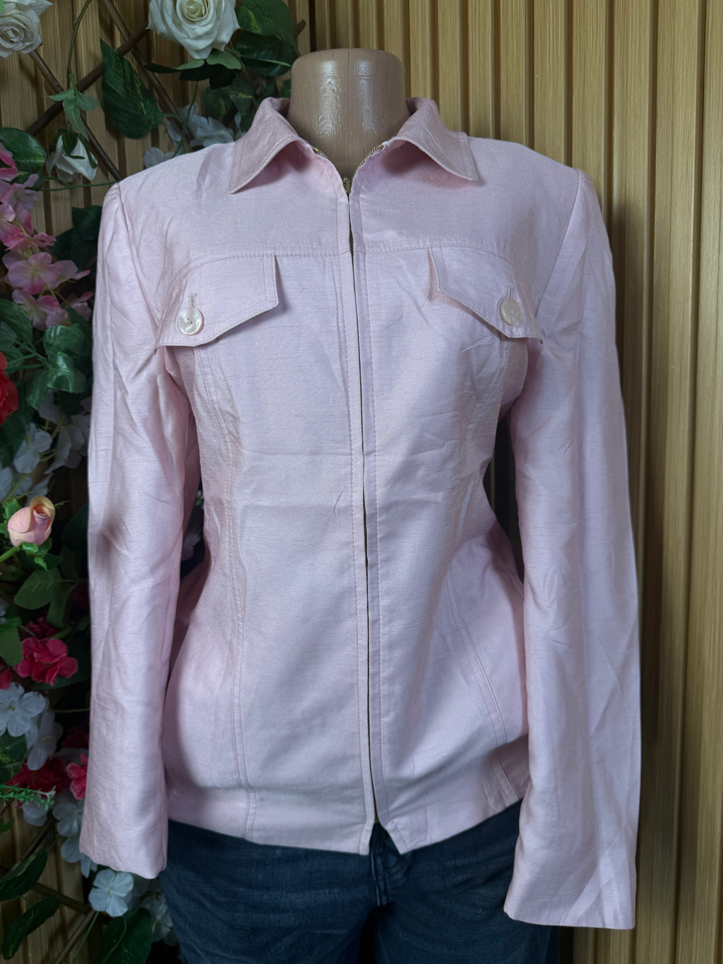 Veste blazer pour femme de couleur rose avec col chemise - Perluna Store