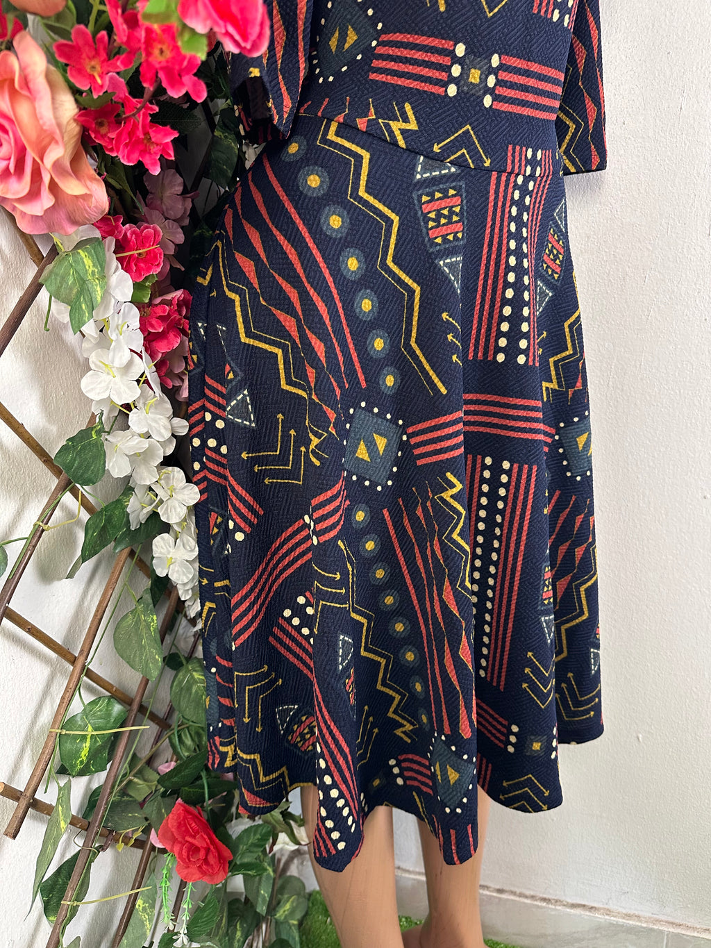 Robe évasée manches 3/4 décolletée