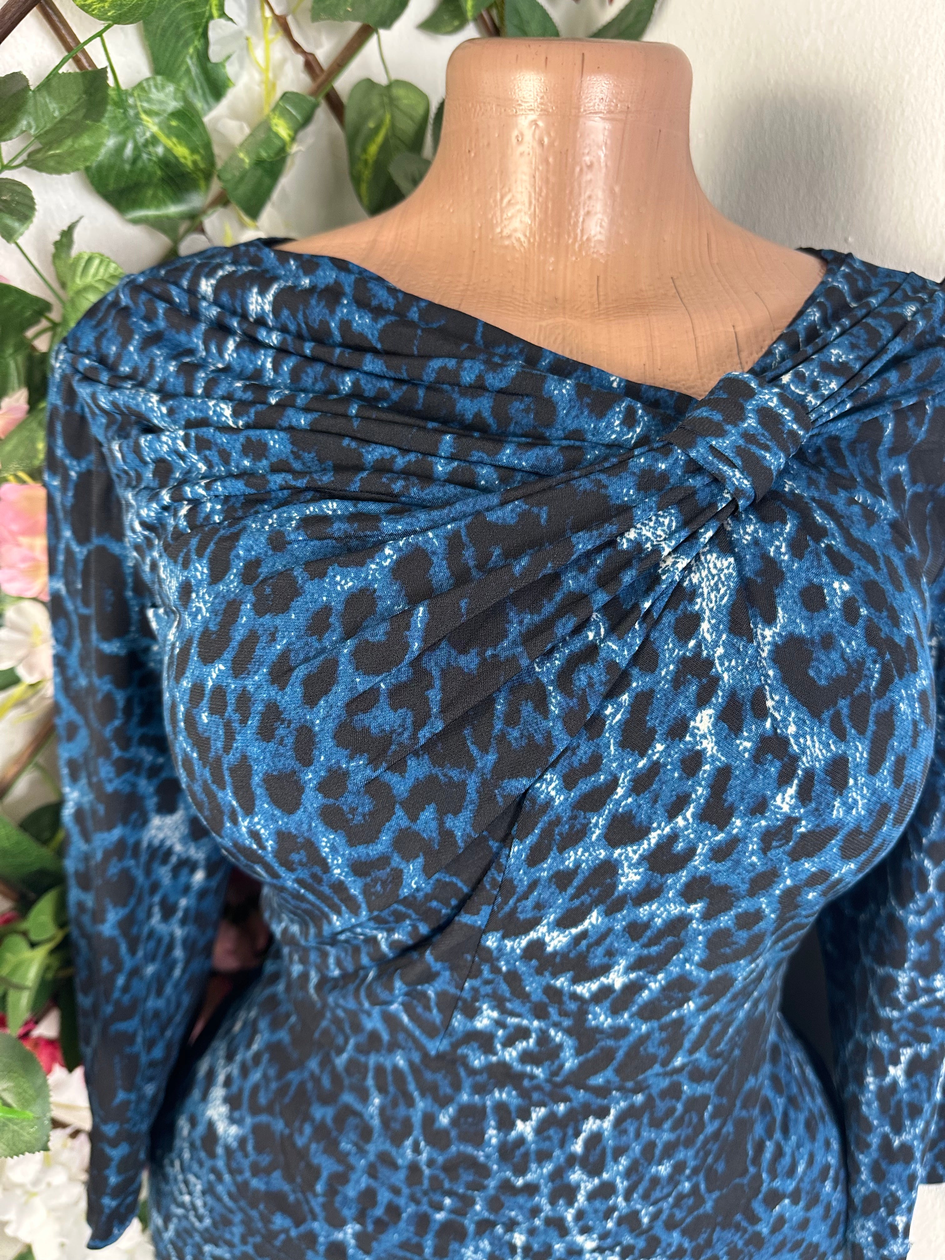 Robe moulante manches3/4 imprimée animal