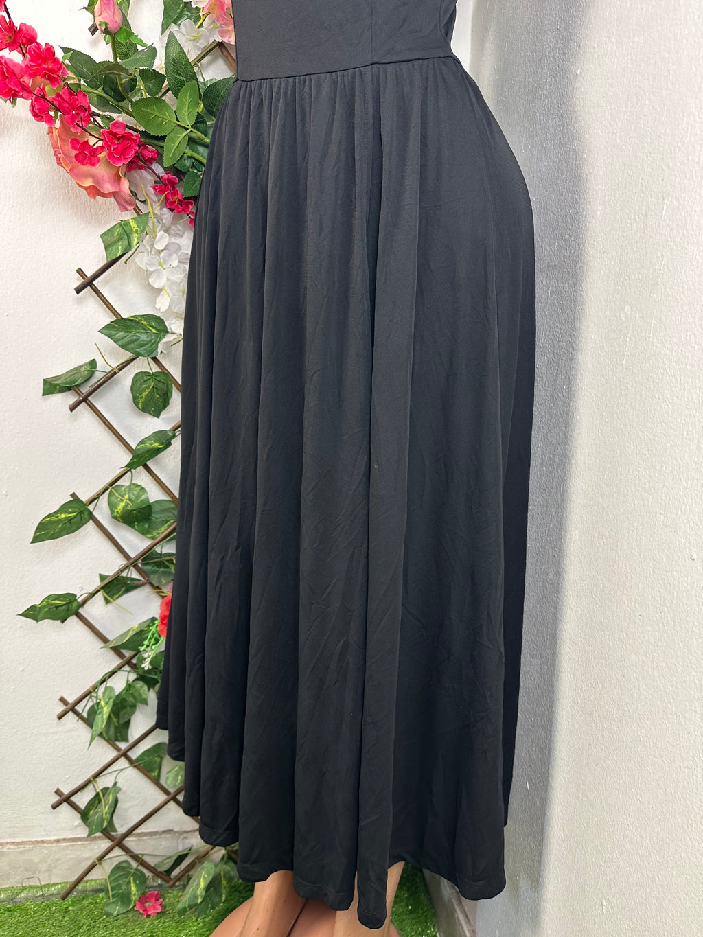 Robe évasée longue à fine bretelle - Perluna Store