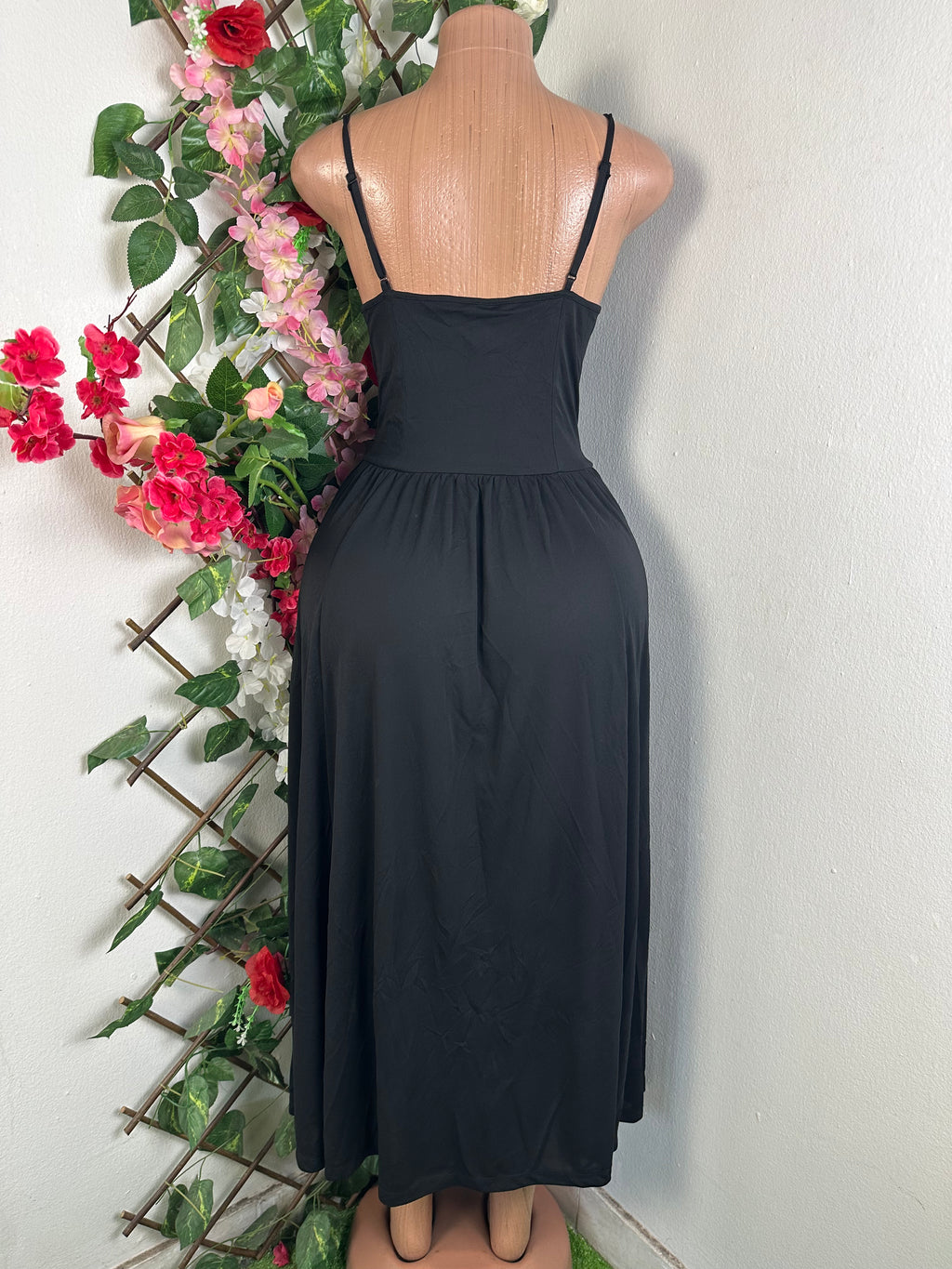 Robe évasée longue à fine bretelle - Perluna Store