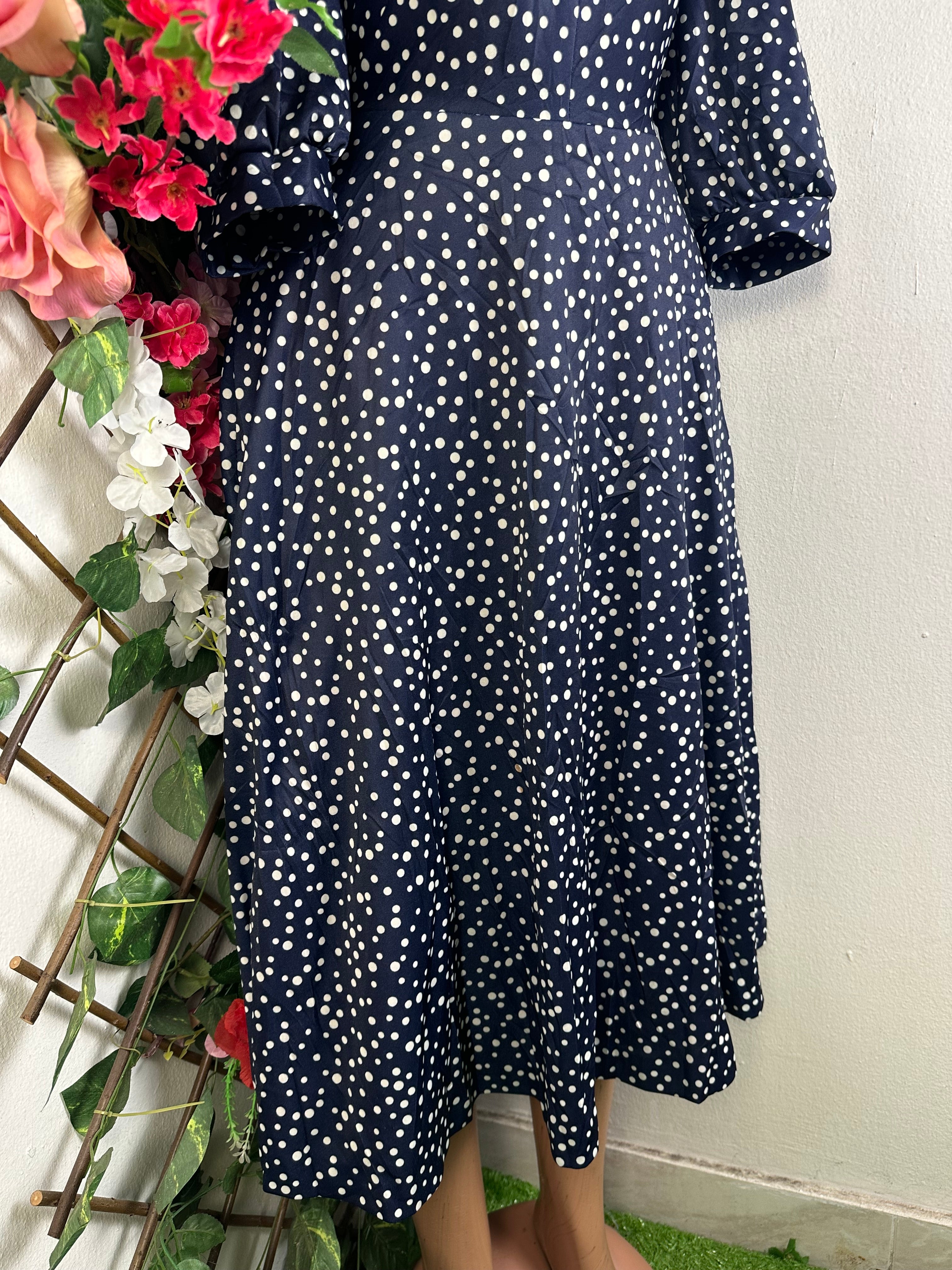 Robe évasée mi-longue manches 3/4-L 12 - Perluna Store
