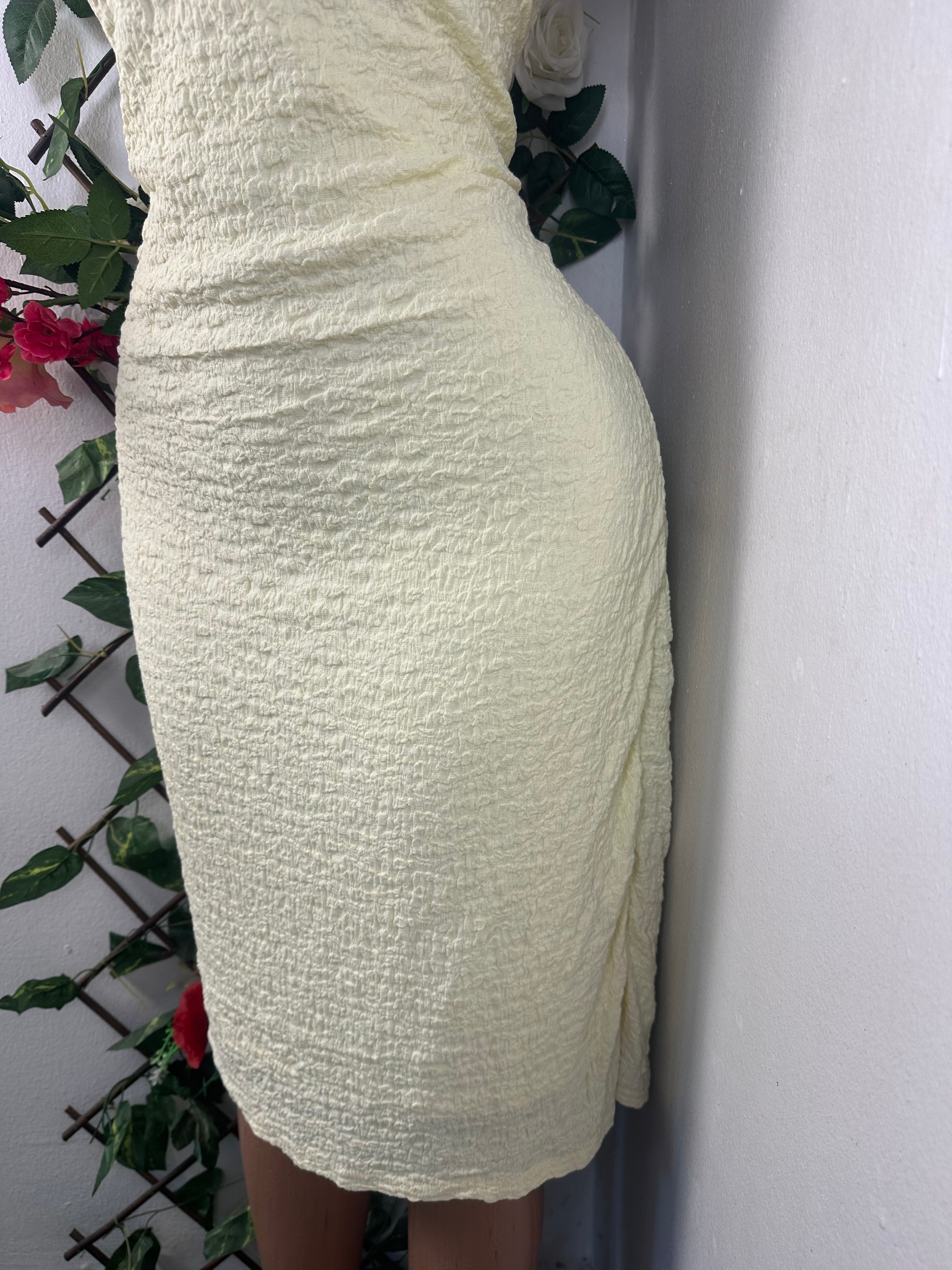 Robe moulante sans manches - Perluna Store