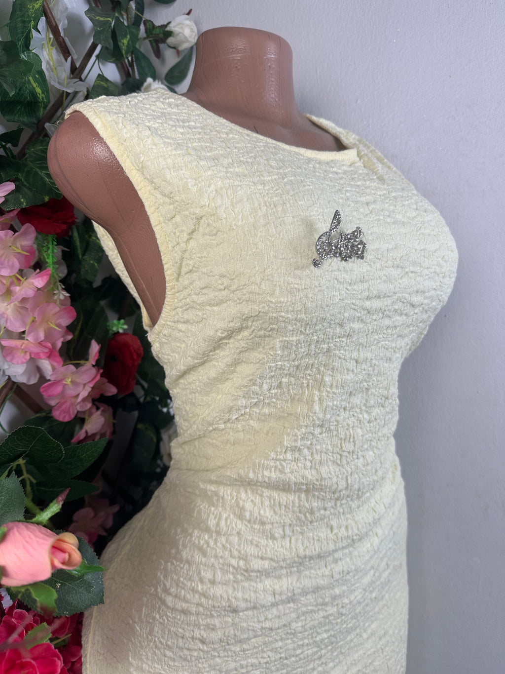 Robe moulante sans manches - Perluna Store