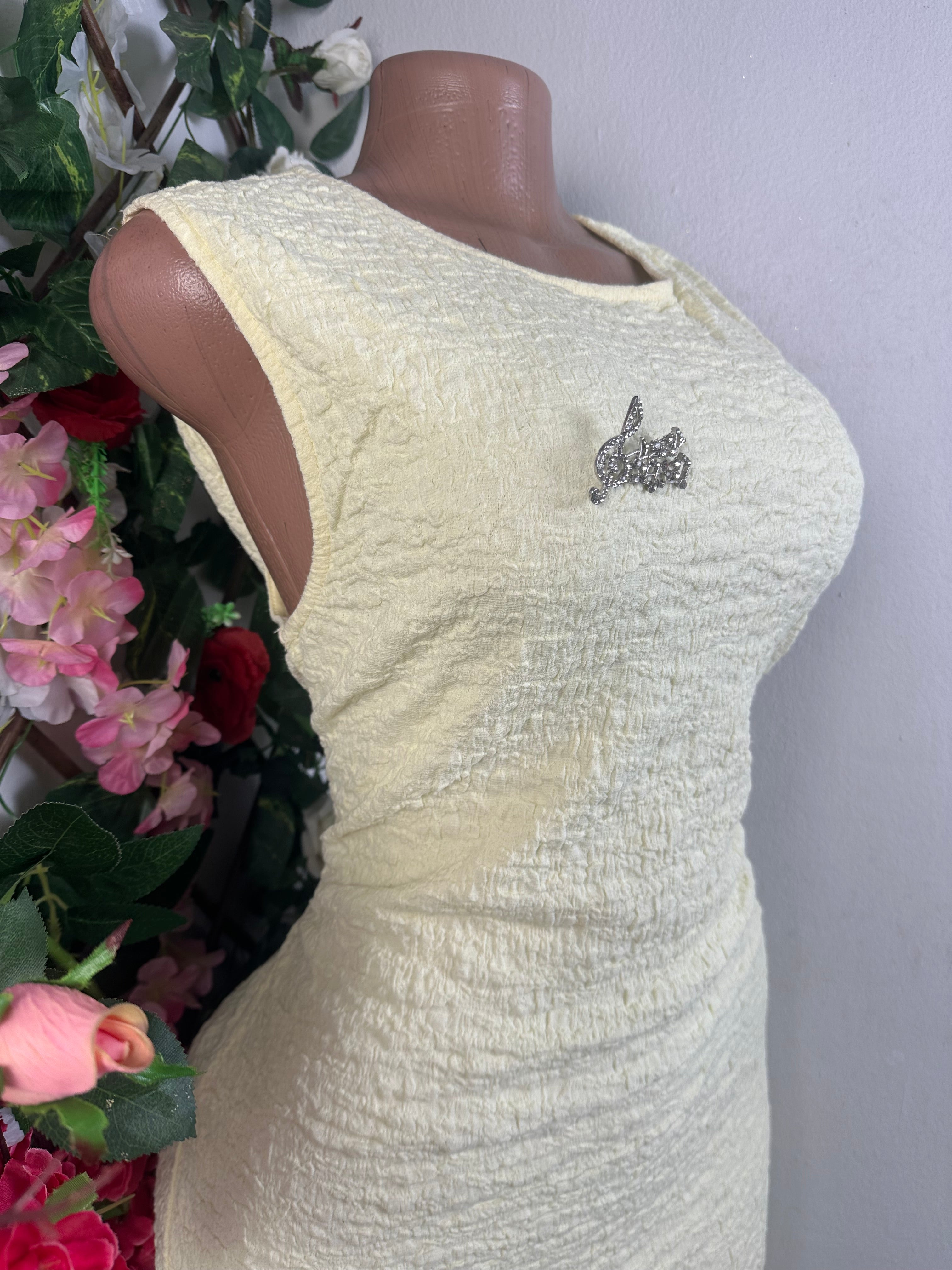Robe moulante sans manches - Perluna Store