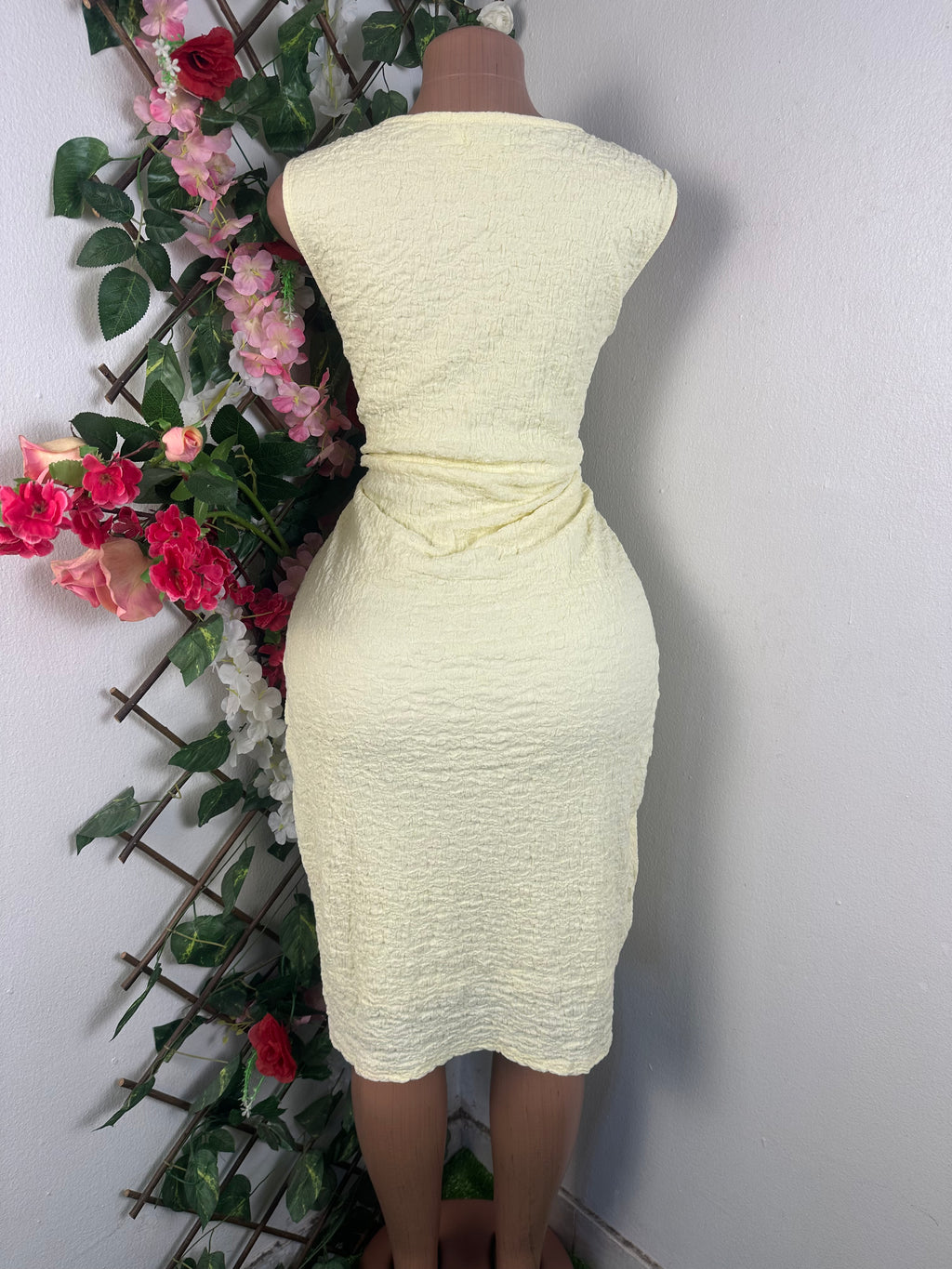 Robe moulante sans manches - Perluna Store