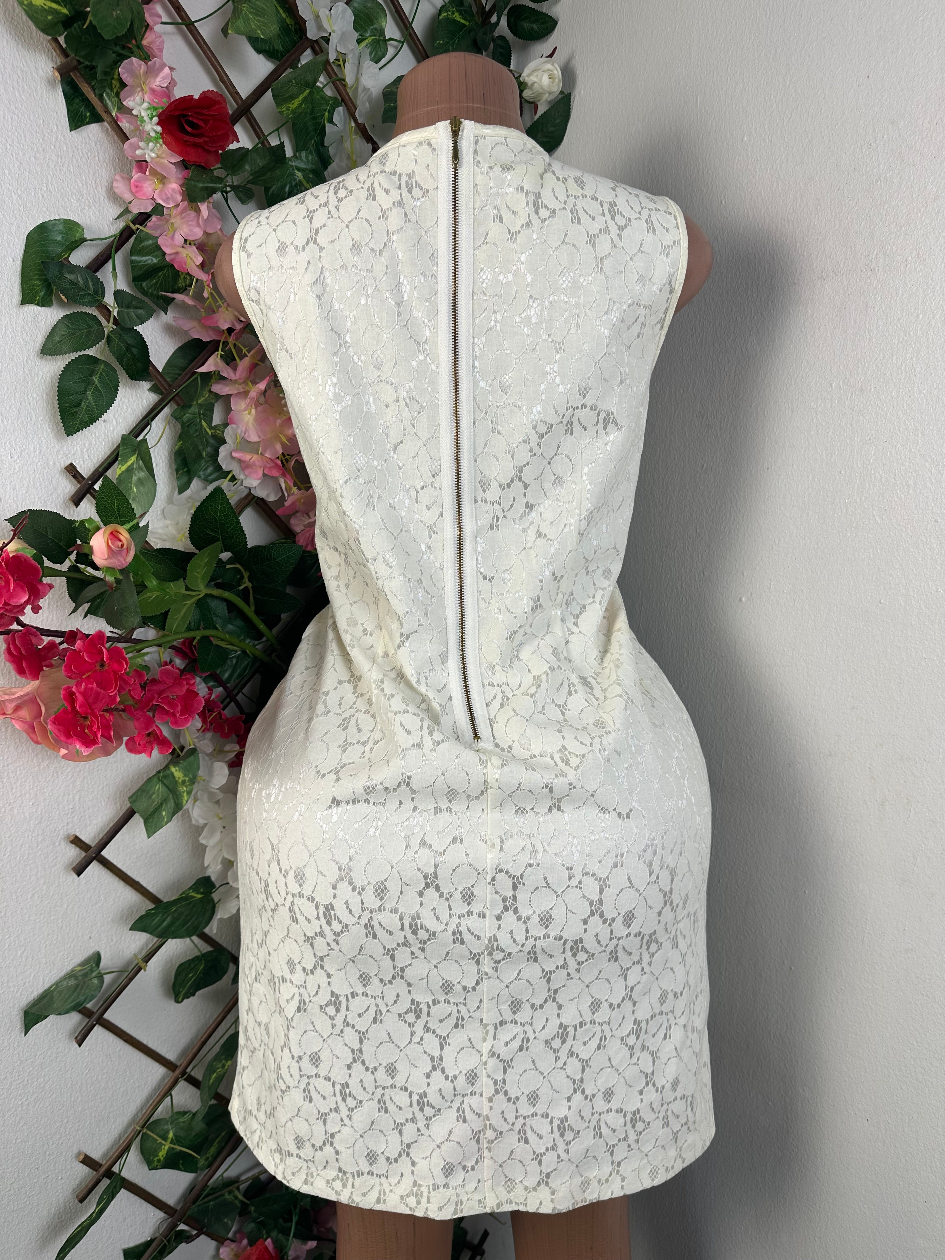 Robe élegante sans manches - Perluna Store