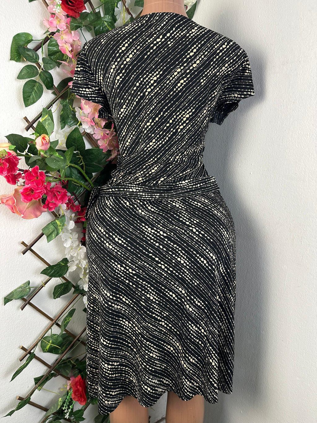 Robe droite manches courtes