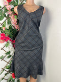 Robe droite sans manches courtes - Perluna Store
