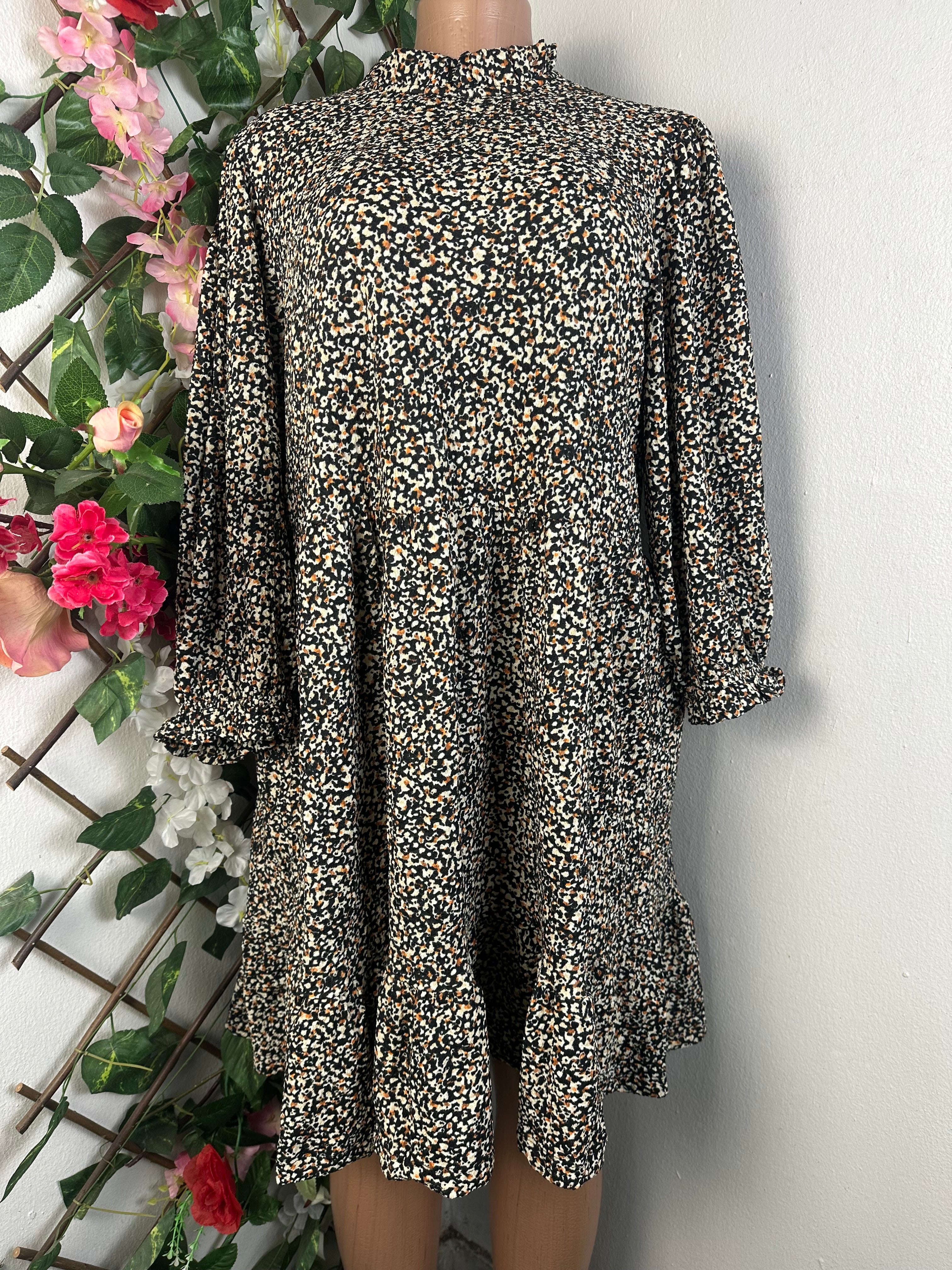 Robe évasée manches sans manches 3/4