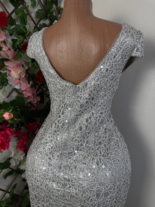Robe moulante courte en maille blanc
