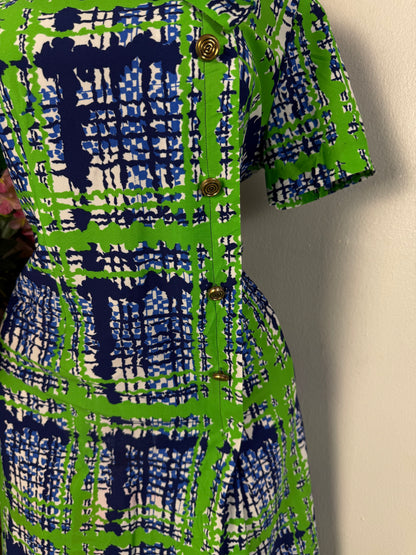 Robe mi longue avec colle a noeud a bouton