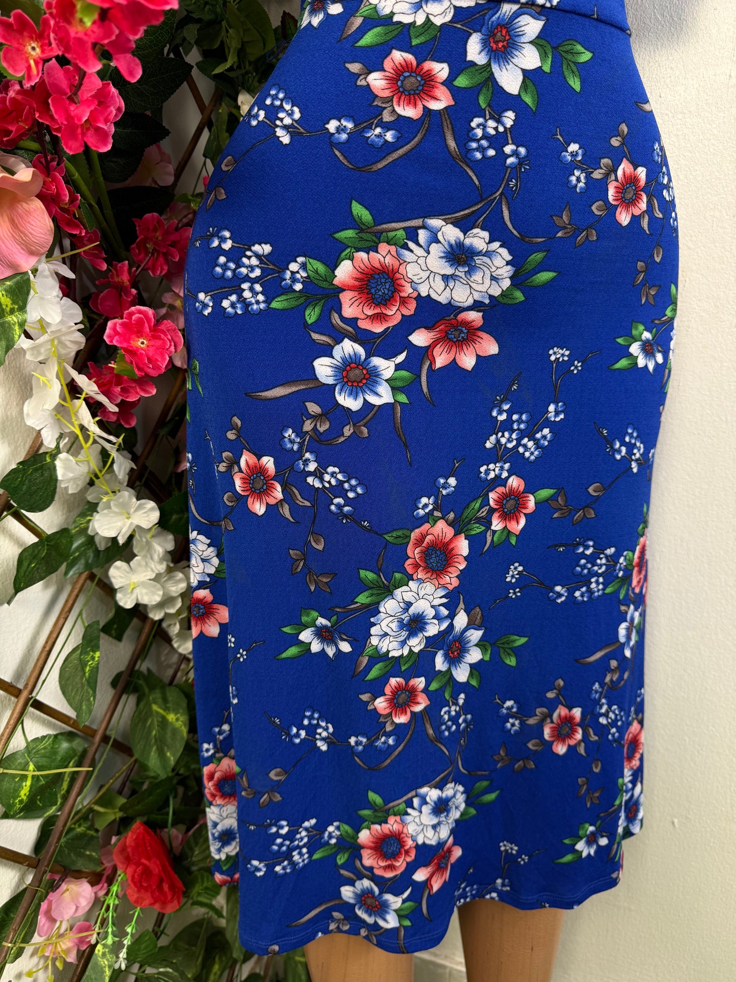 Robe fleurie mi longue courte manche - Perluna Store - kinshasa