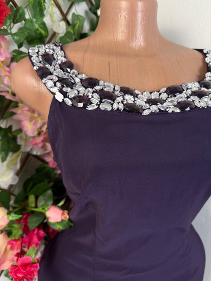 Robe moulante décolleté avec de pierre - Perluna Store - kinshasa