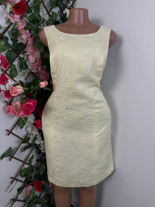 Robe droite courte sans manche - Perluna Store - kinshasa