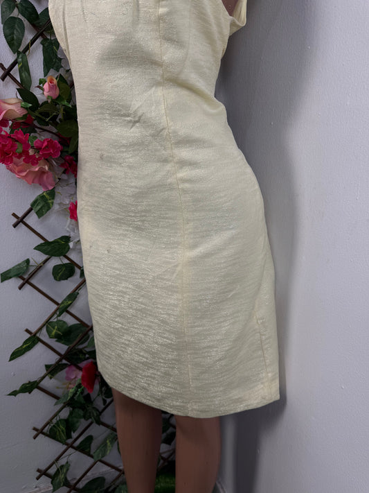 Robe droite courte sans manche - Perluna Store - kinshasa