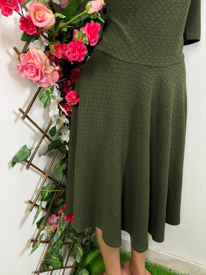 Robe longue évasée manche courte - Perluna Store - kinshasa