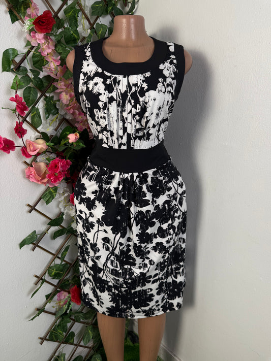Robe évasée a imprimer fleurie