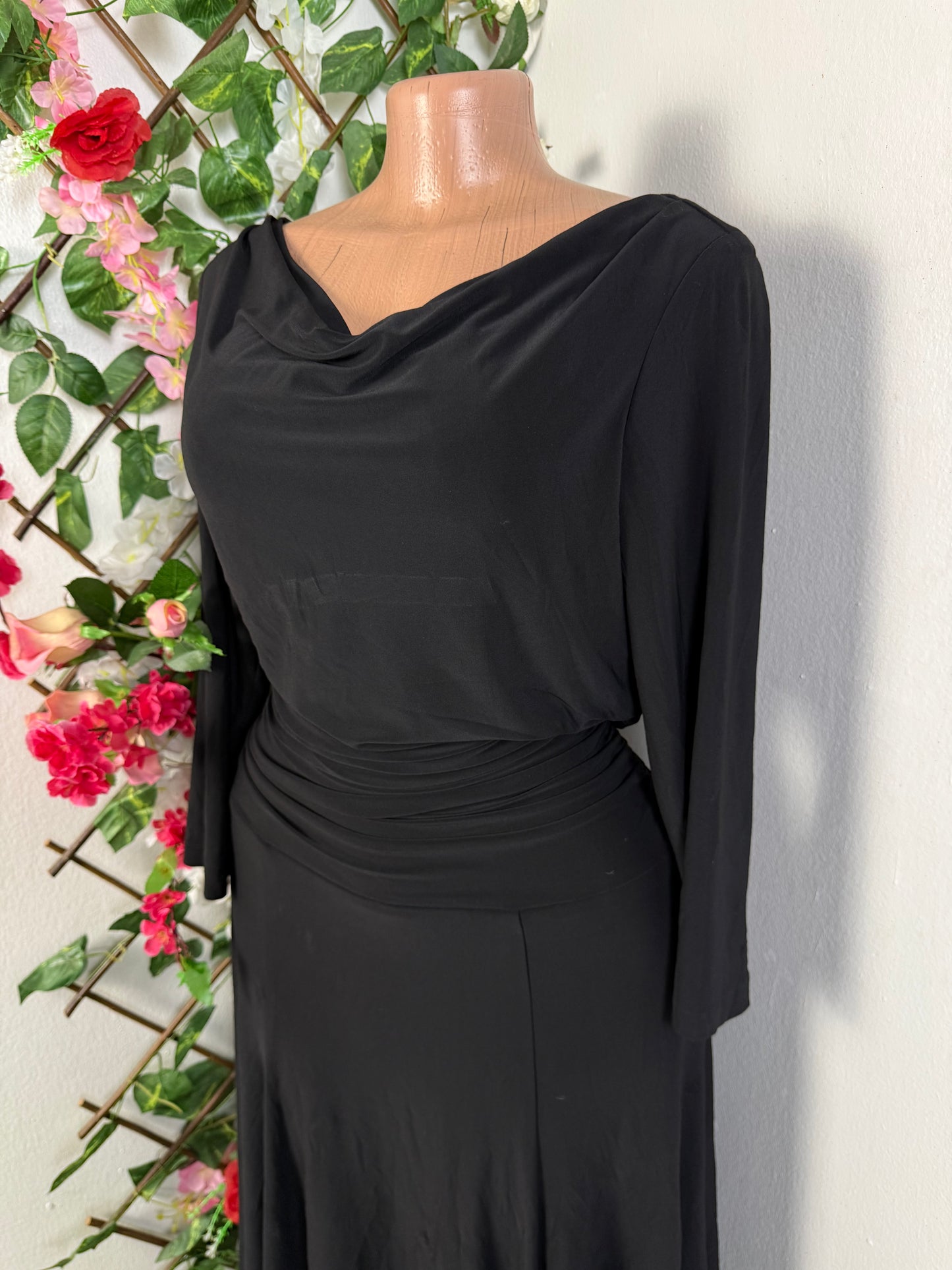 Robe longue élégante à longue manche - Perluna Store - kinshasa