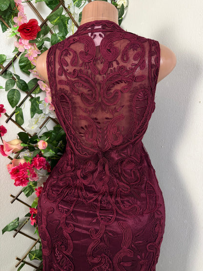 Robe courte en dentelle sans manches - Perluna Store - kinshasa