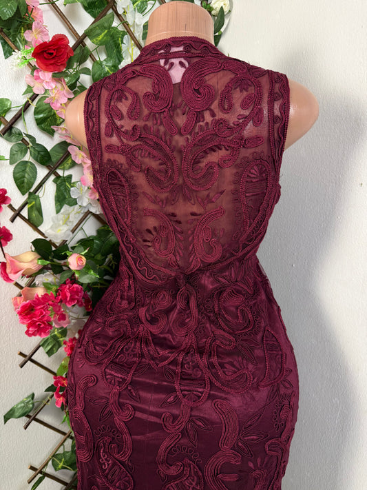 Robe courte en dentelle sans manches - Perluna Store - kinshasa