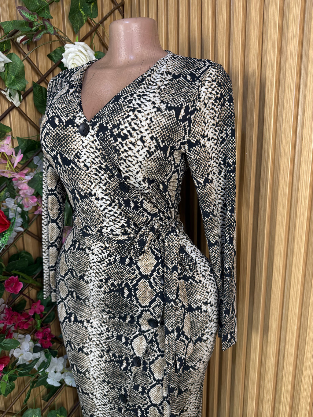 Robe moulante mi-longue manches longues motif python-S