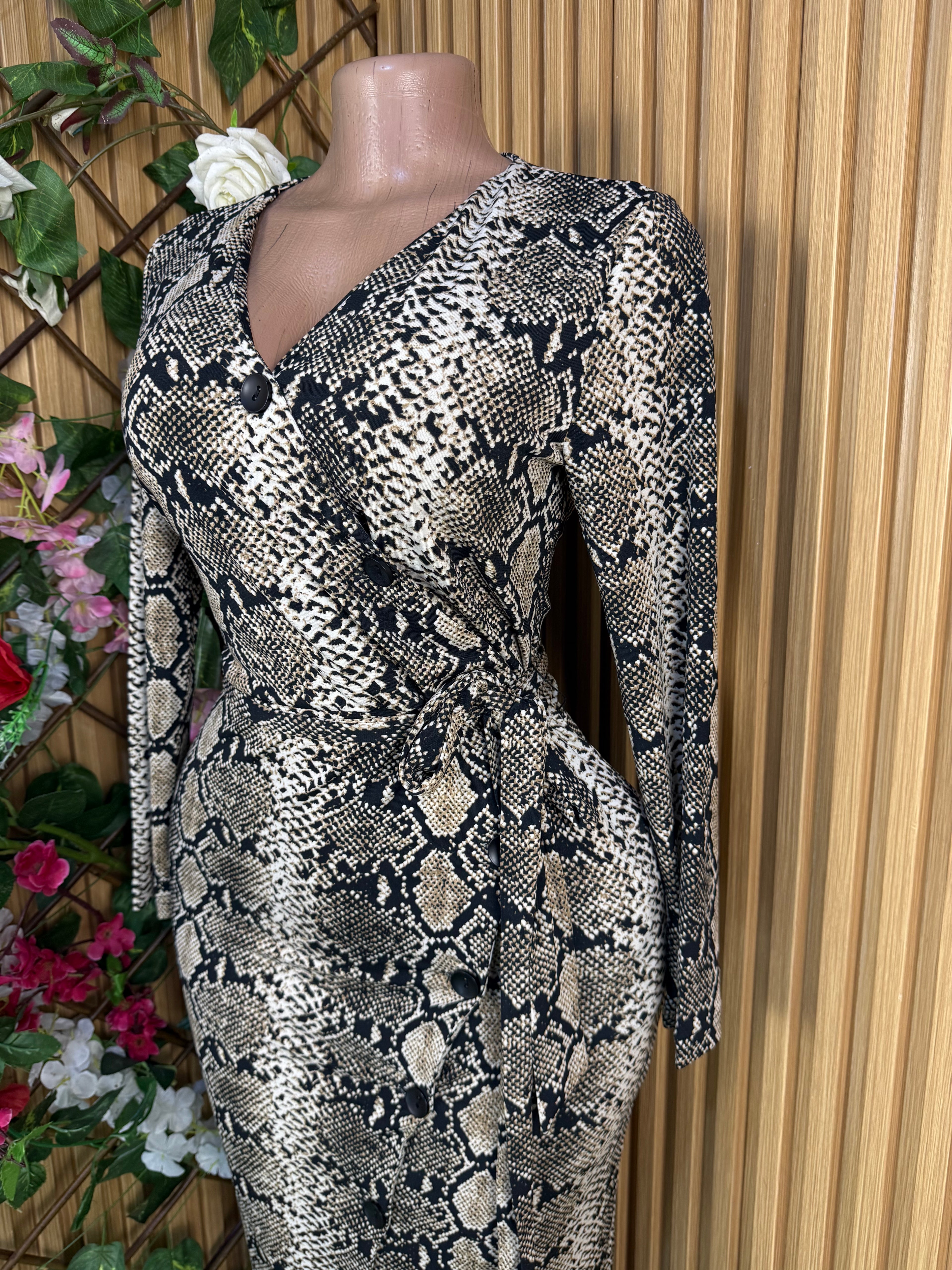 Robe moulante mi-longue manches longues motif python-S