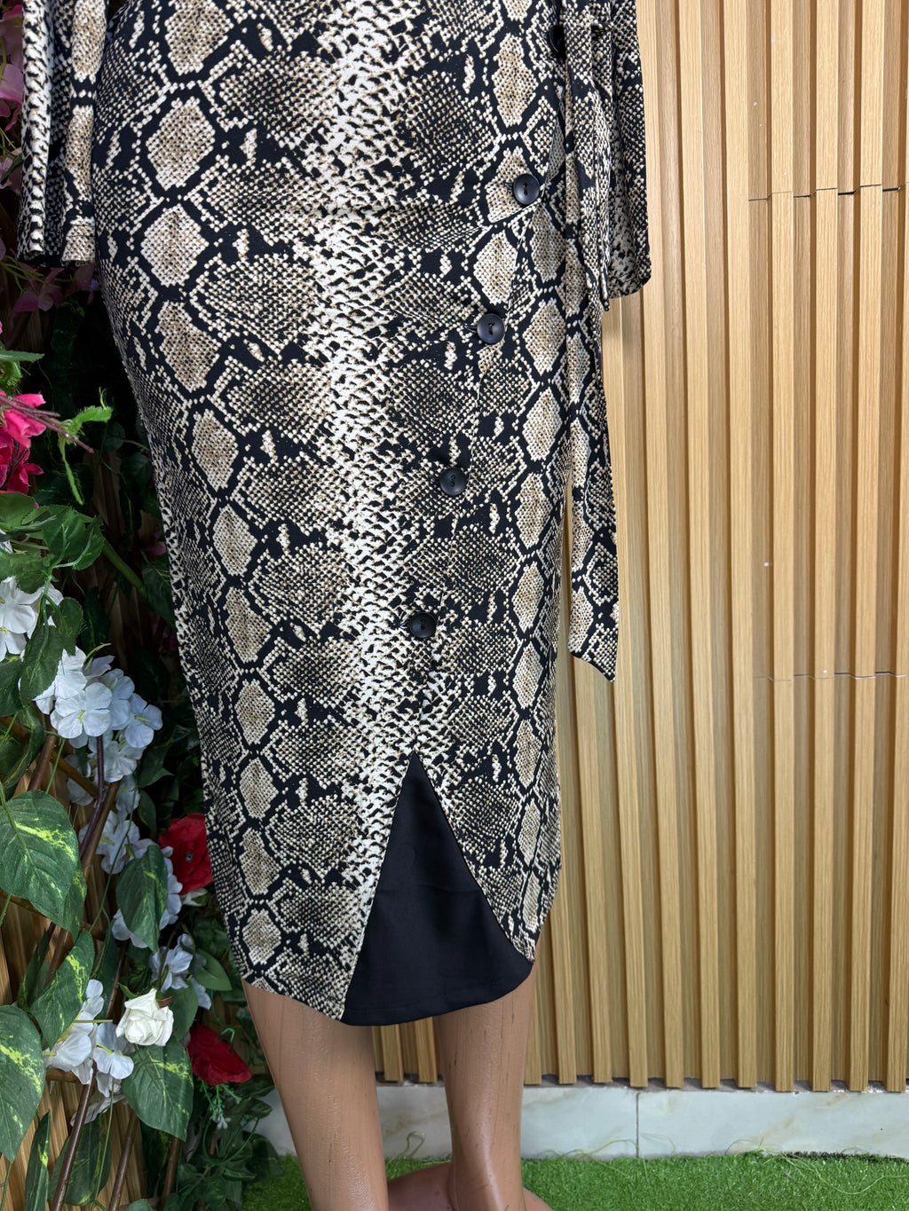 Robe moulante mi-longue manches longues motif python-S