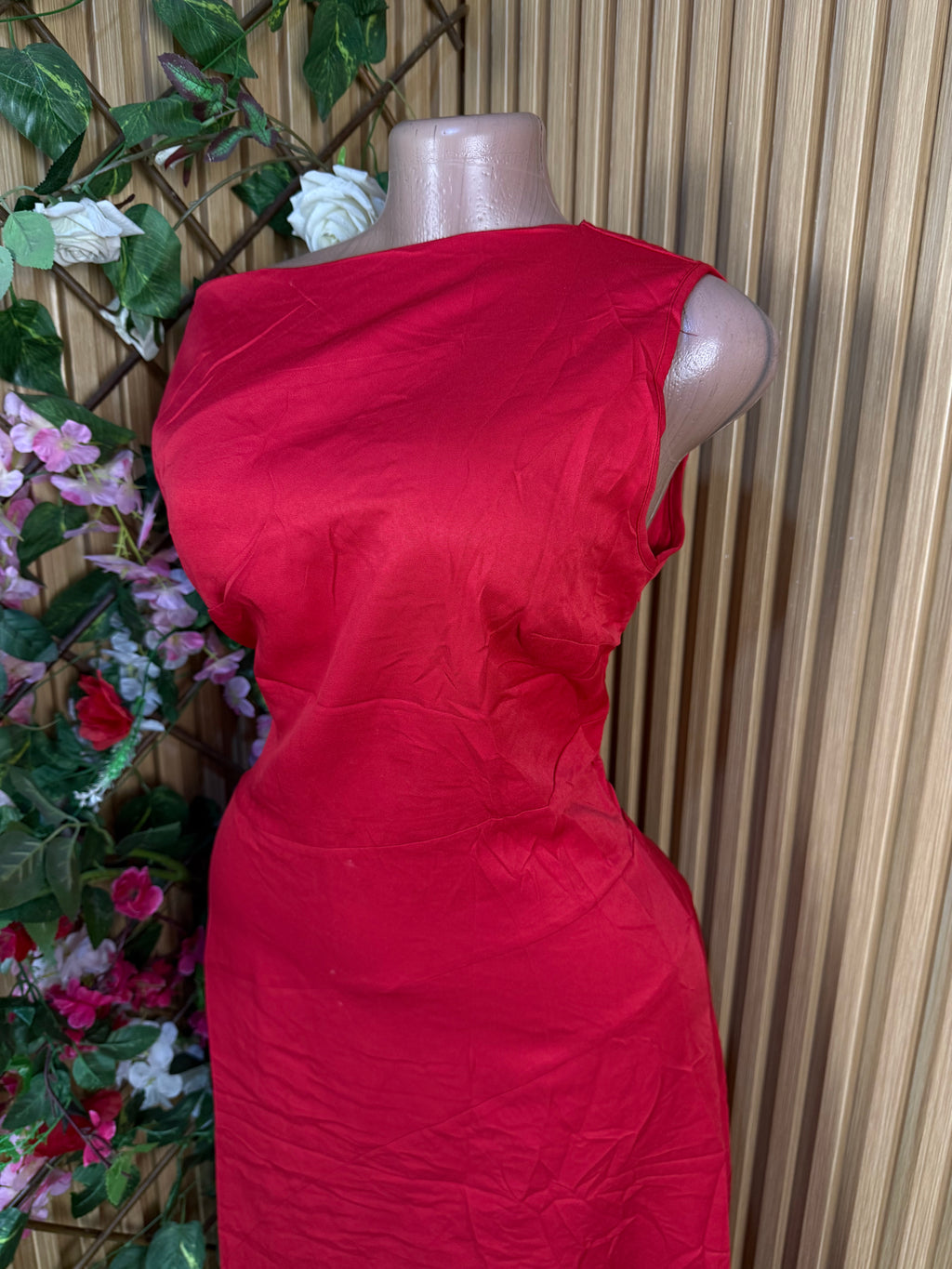 Robe évasée longue sans manches décolletée-L