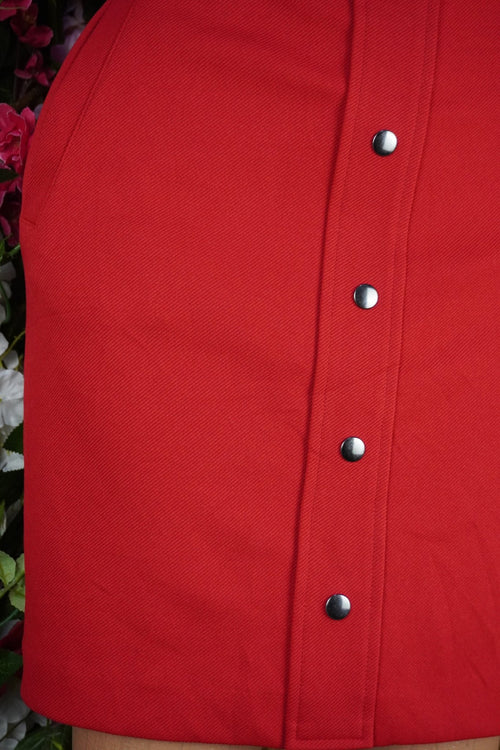 Jupe droite avec boutons couleur rouge - Perluna Store - kinshasa