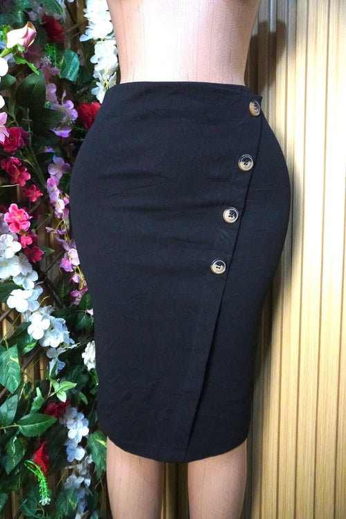 Jupe droite couleur noir avec boutons-S - Perluna Store