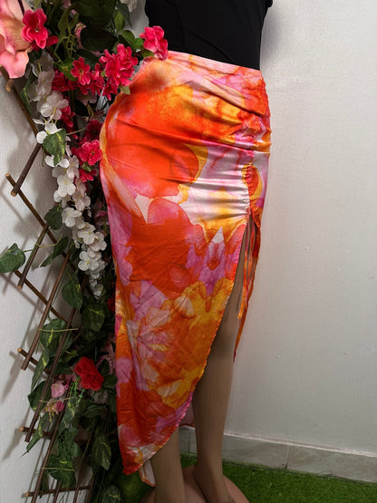 Jupe moulante en satin mi longue à fente réglable - Perluna Store - kinshasa